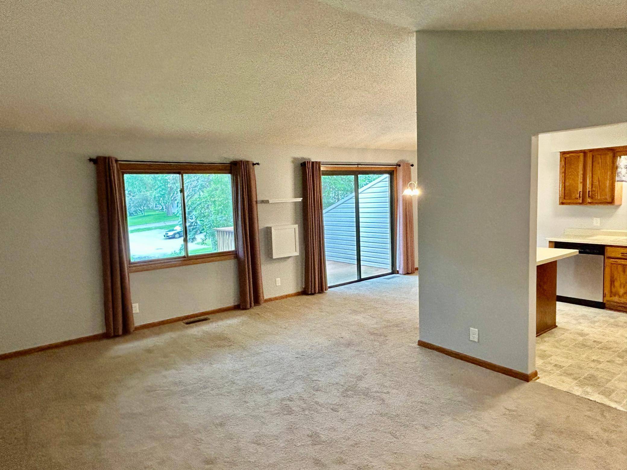 Vadnais Heights, MN 55127,4378 Buckingham CT