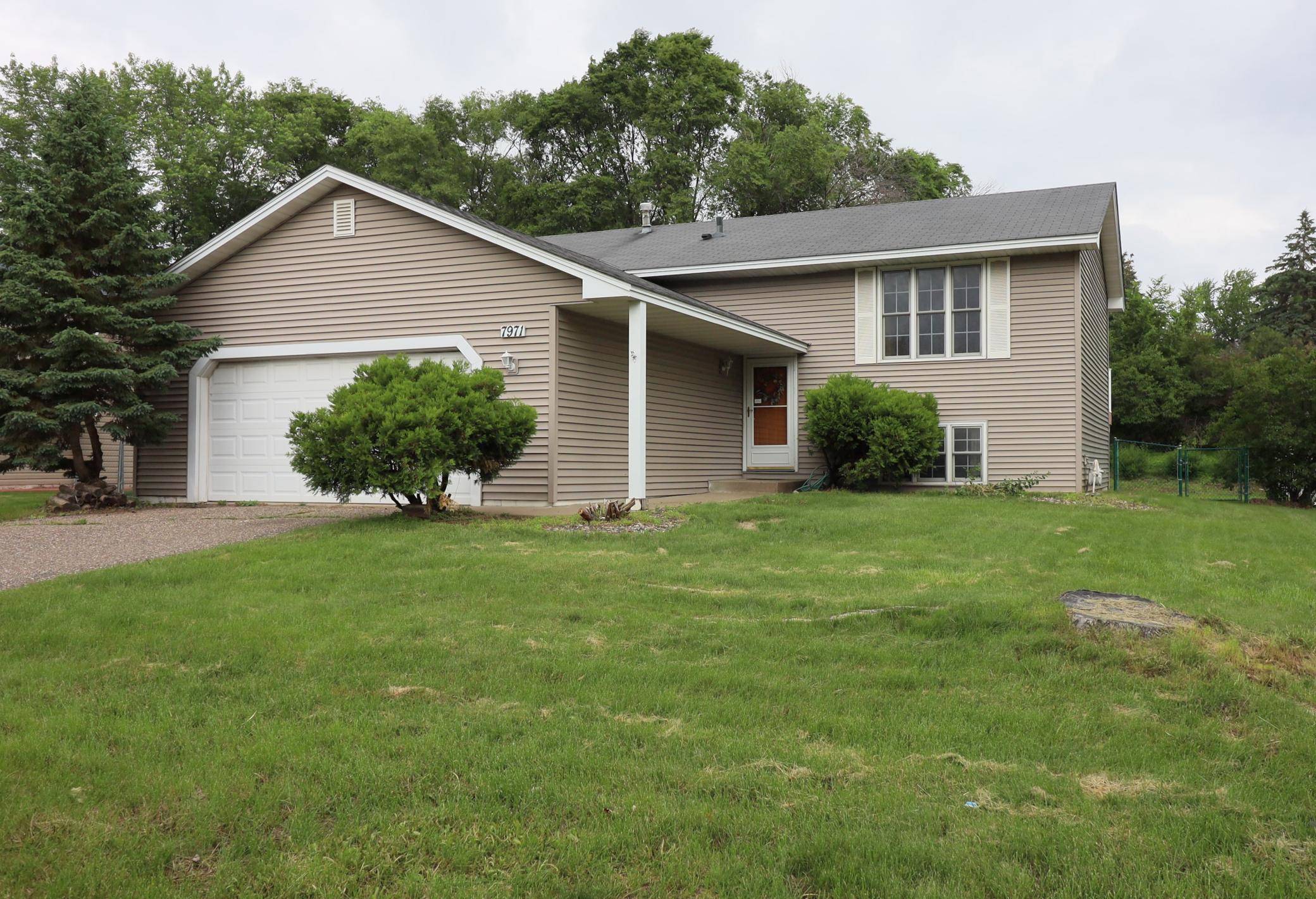Apple Valley, MN 55124,7971 Upper 145th ST W
