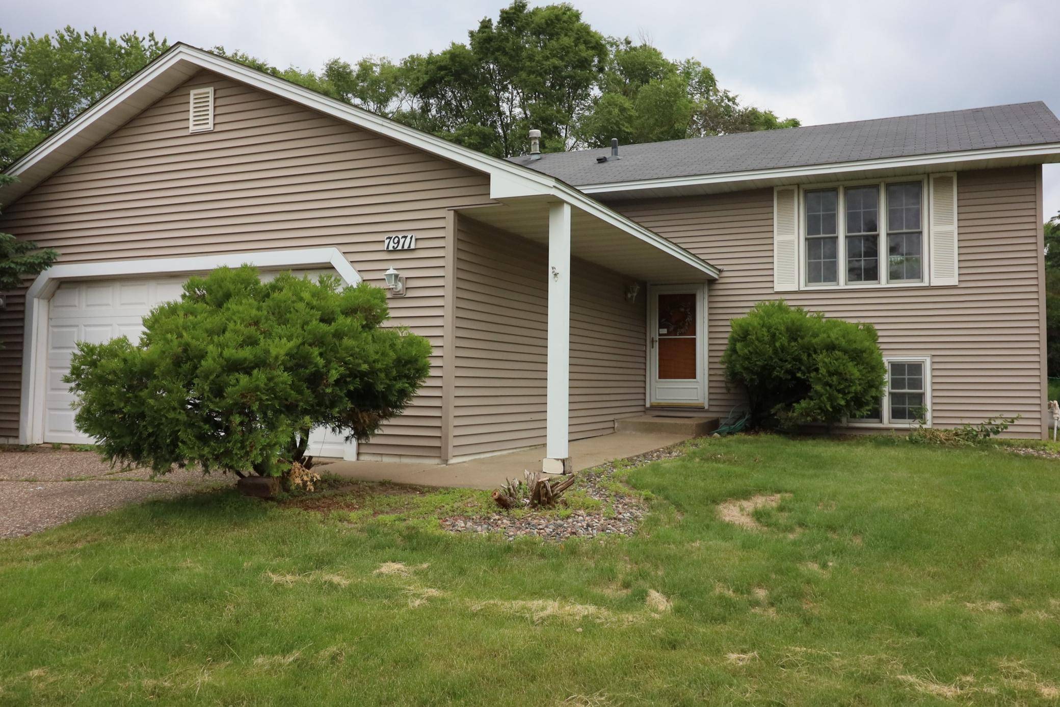 Apple Valley, MN 55124,7971 Upper 145th ST W