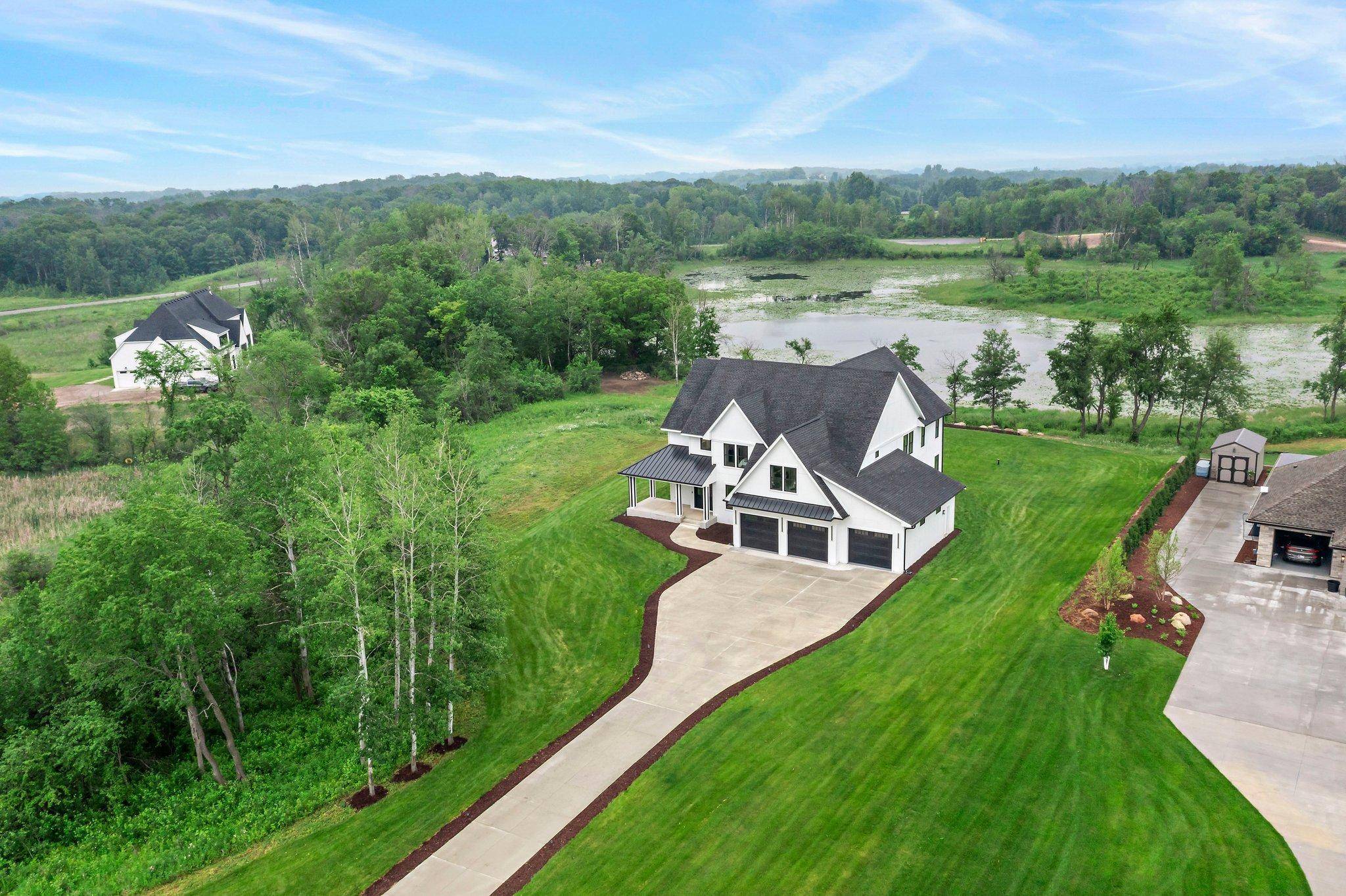 Lakeville, MN 55044,9743 Frontier LN