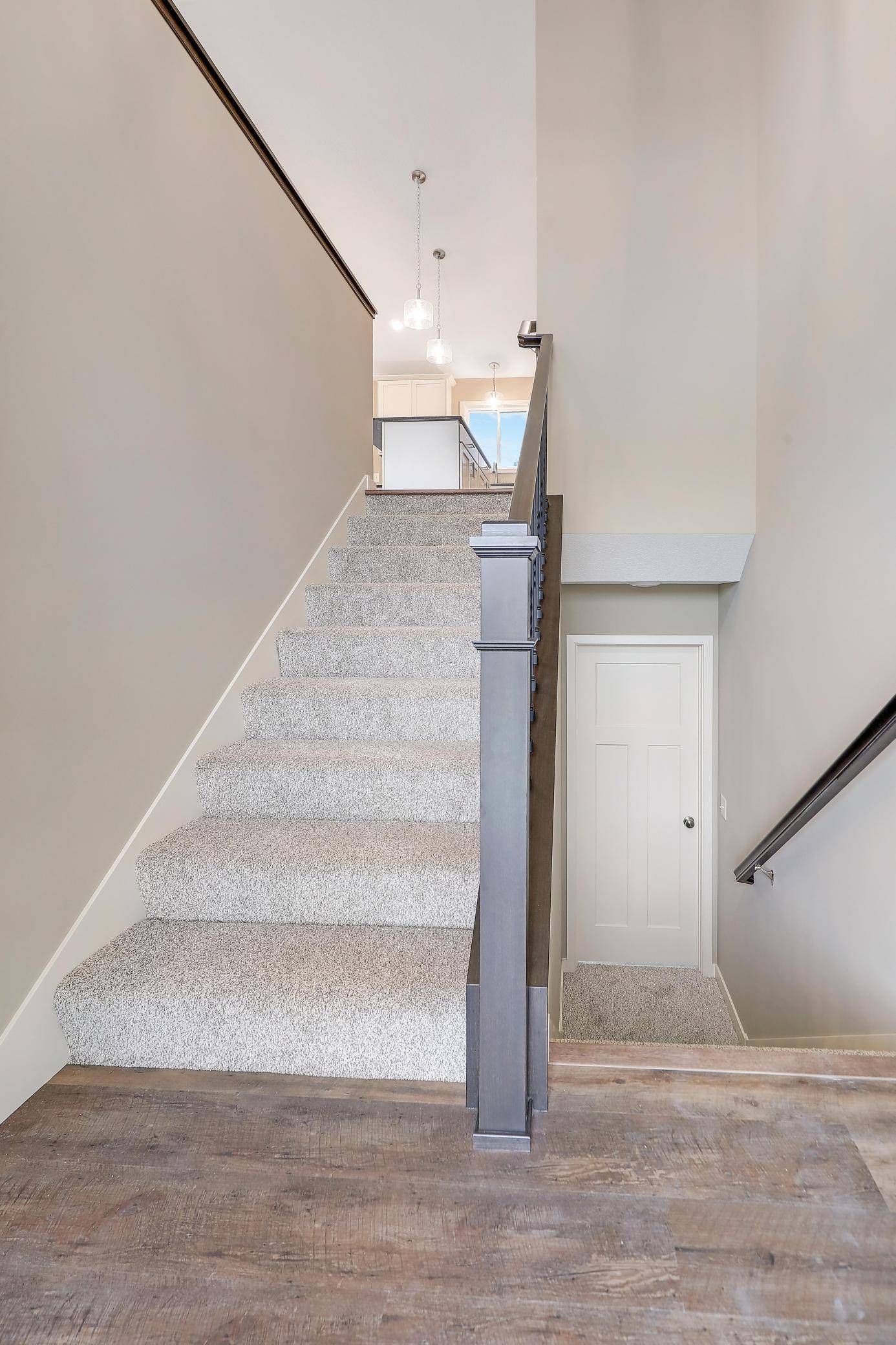 North Branch, MN 55056,37570 Greenwich CT
