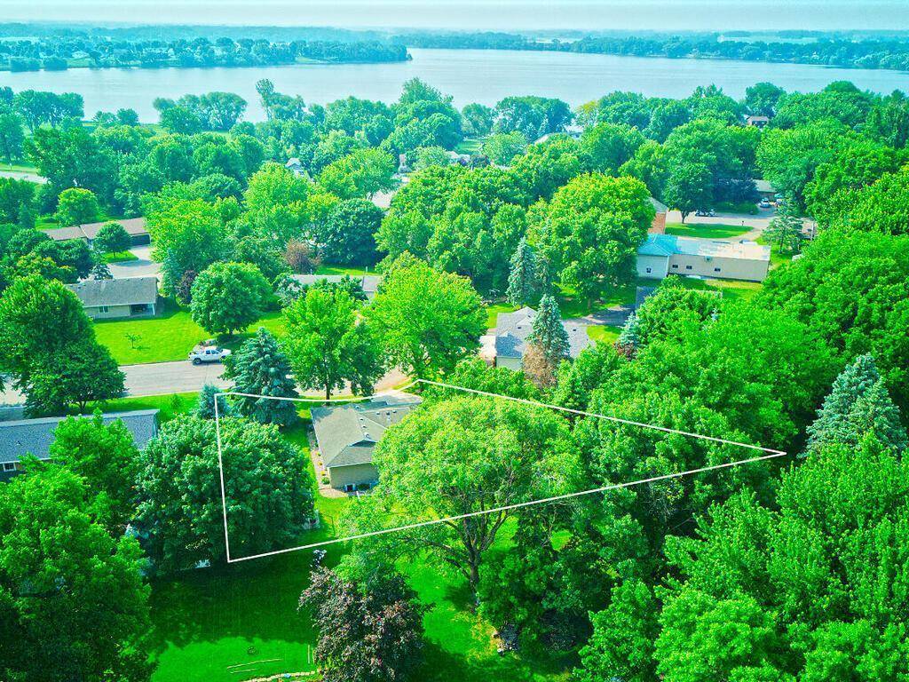 Winsted, MN 55395,638 Shady Creek CIR