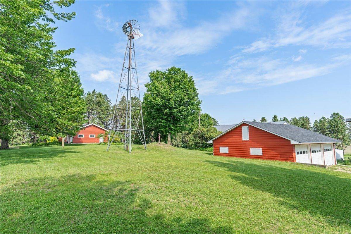 Maiden Rock, WI 54750,W1810 County Road Cc