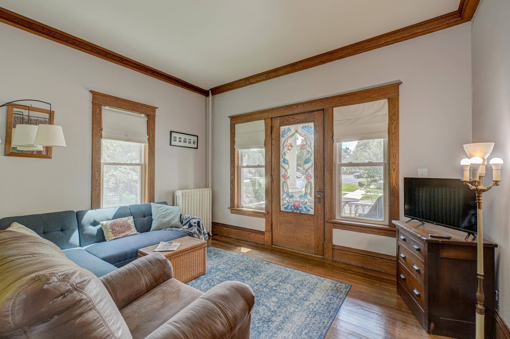 Saint Paul, MN 55102,102 Western AVE N #1