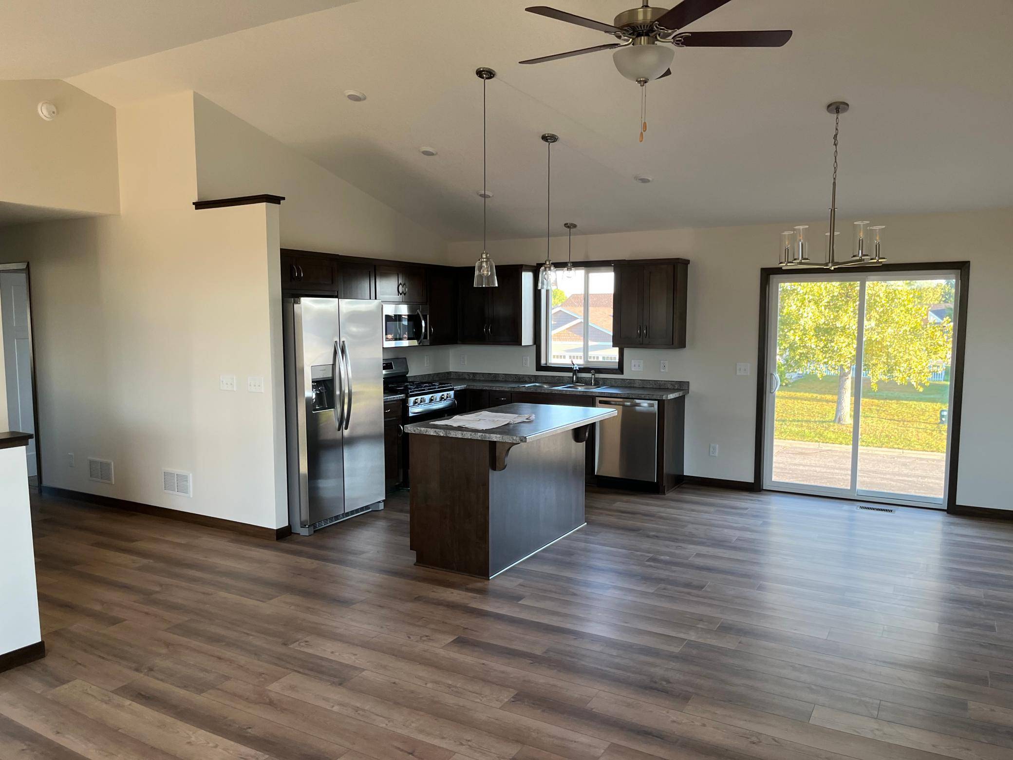 Cold Spring, MN 56320,704 3rd AVE SE