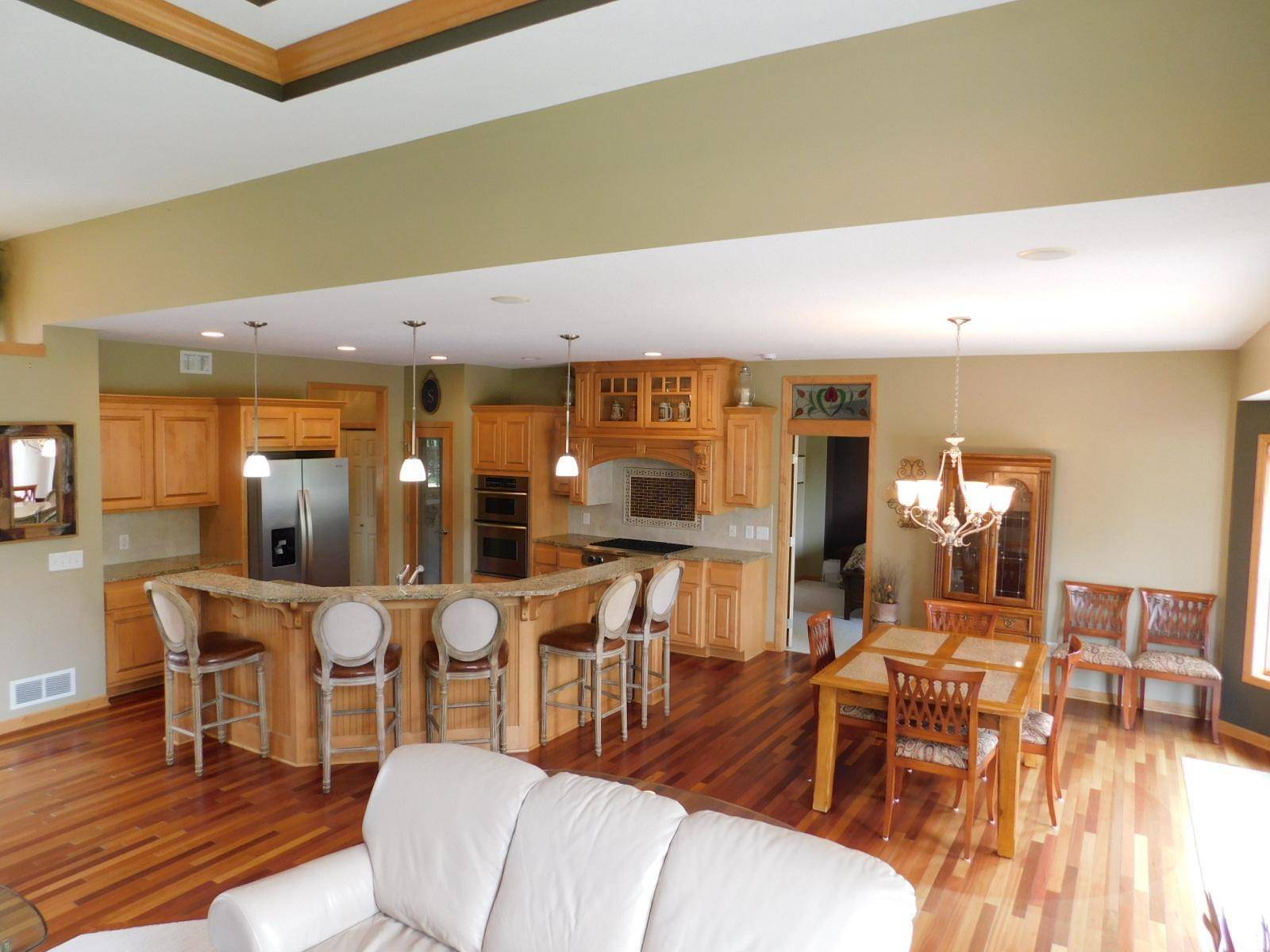 Blaine, MN 55449,2728 116th AVE NE