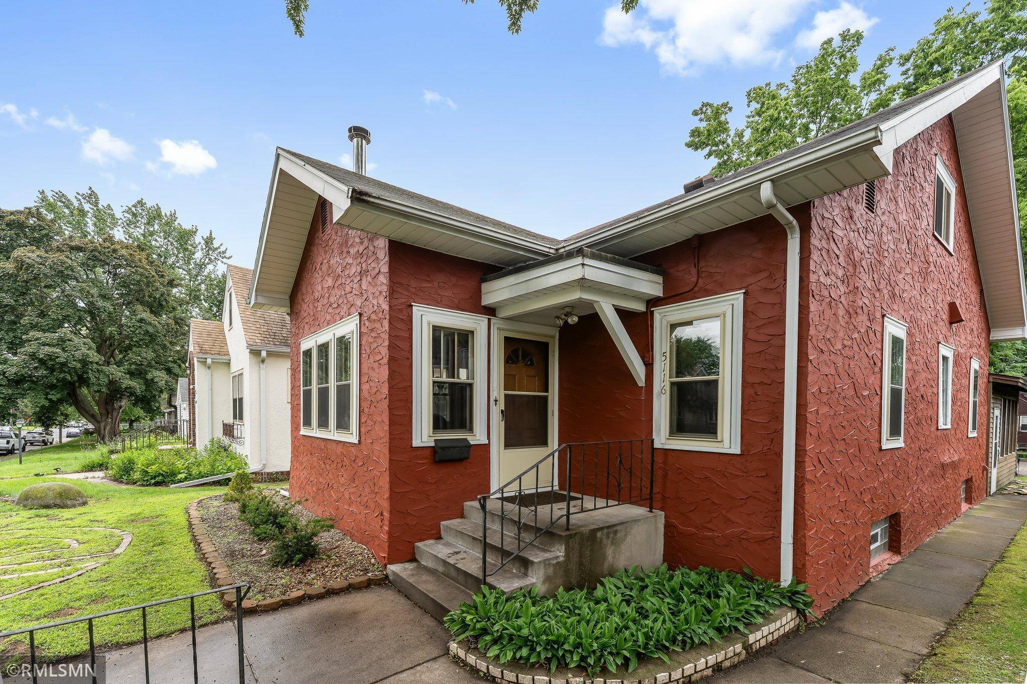Minneapolis, MN 55417,5116 28th AVE S