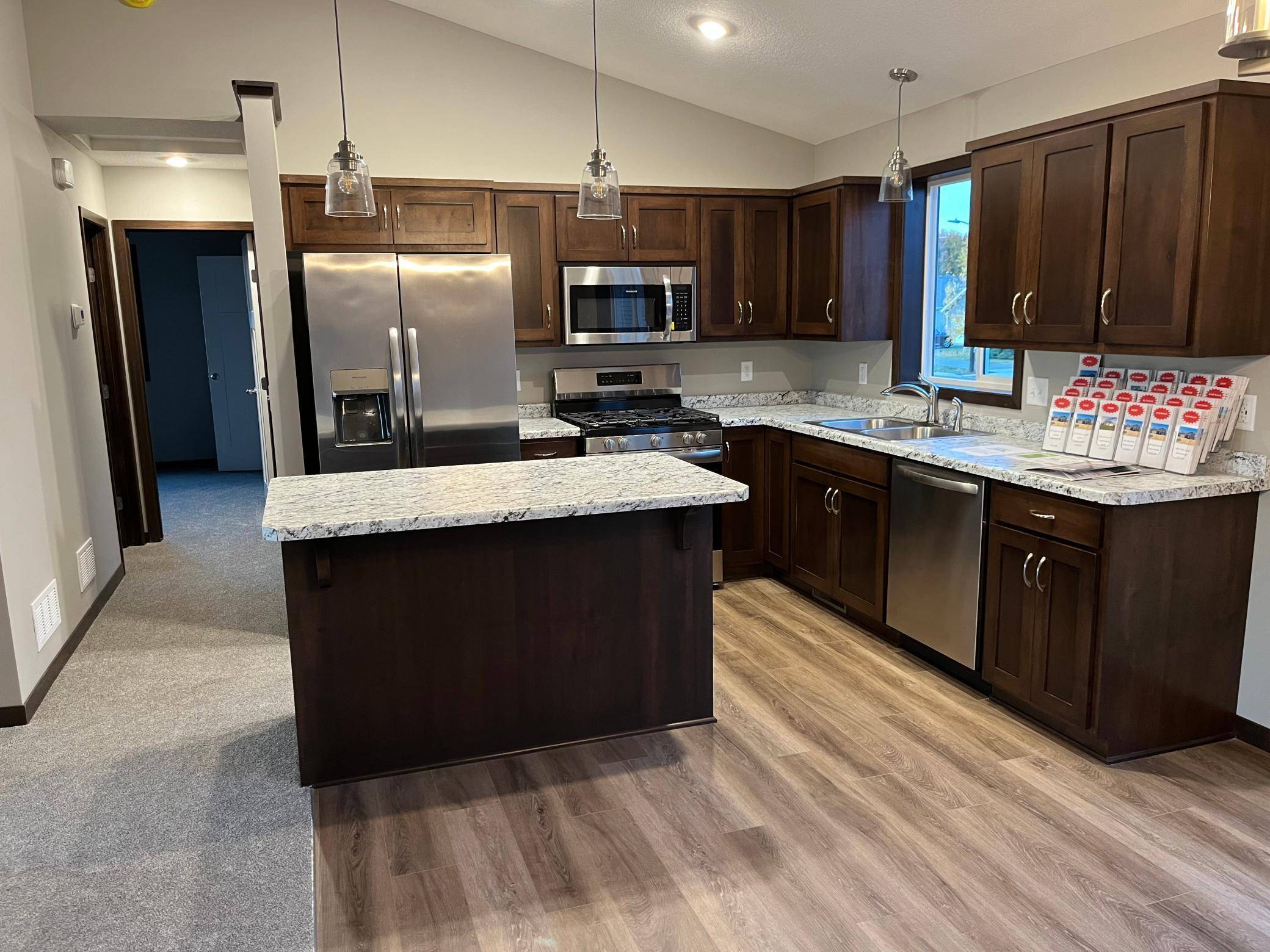 Sartell, MN 56377,1734 6th ST N