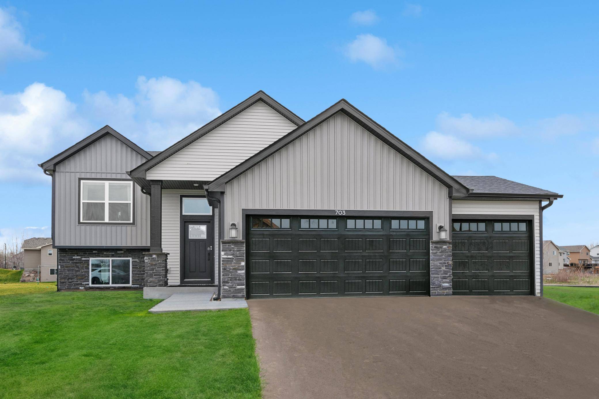 Buffalo, MN 55313,703 Erickson LN