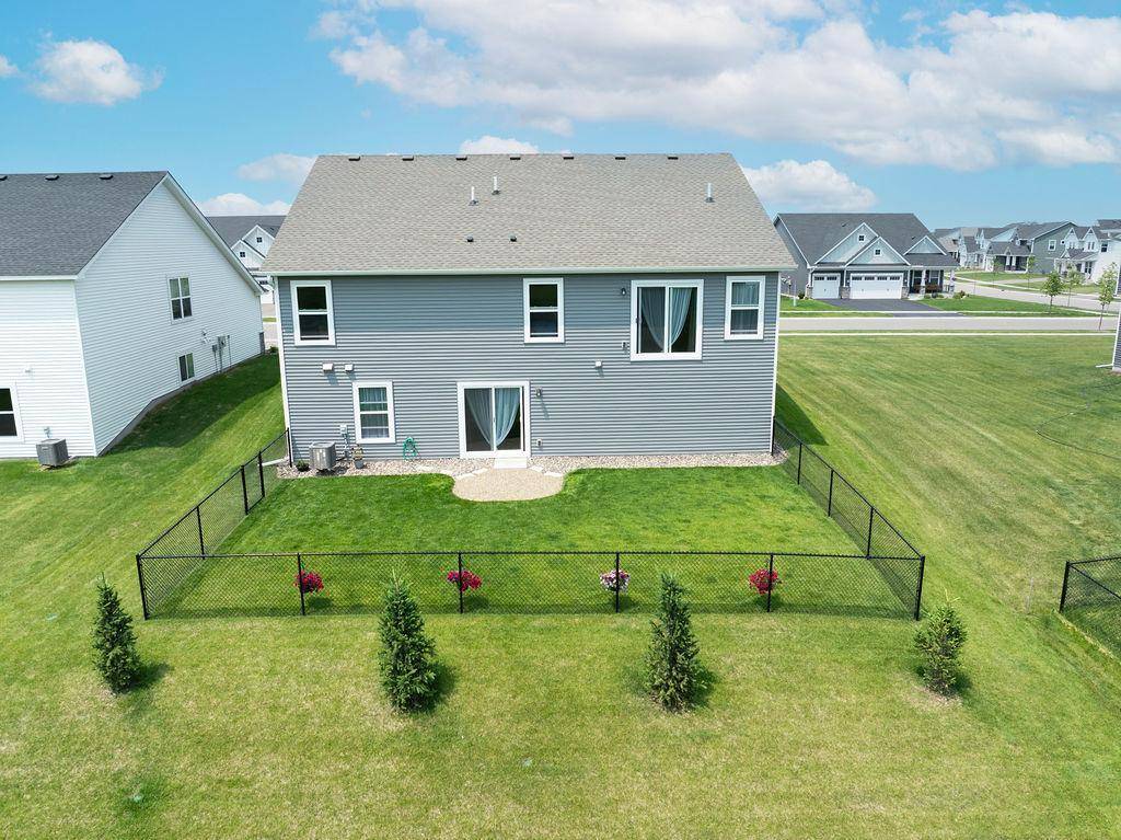 Lino Lakes, MN 55038,7376 Crane DR