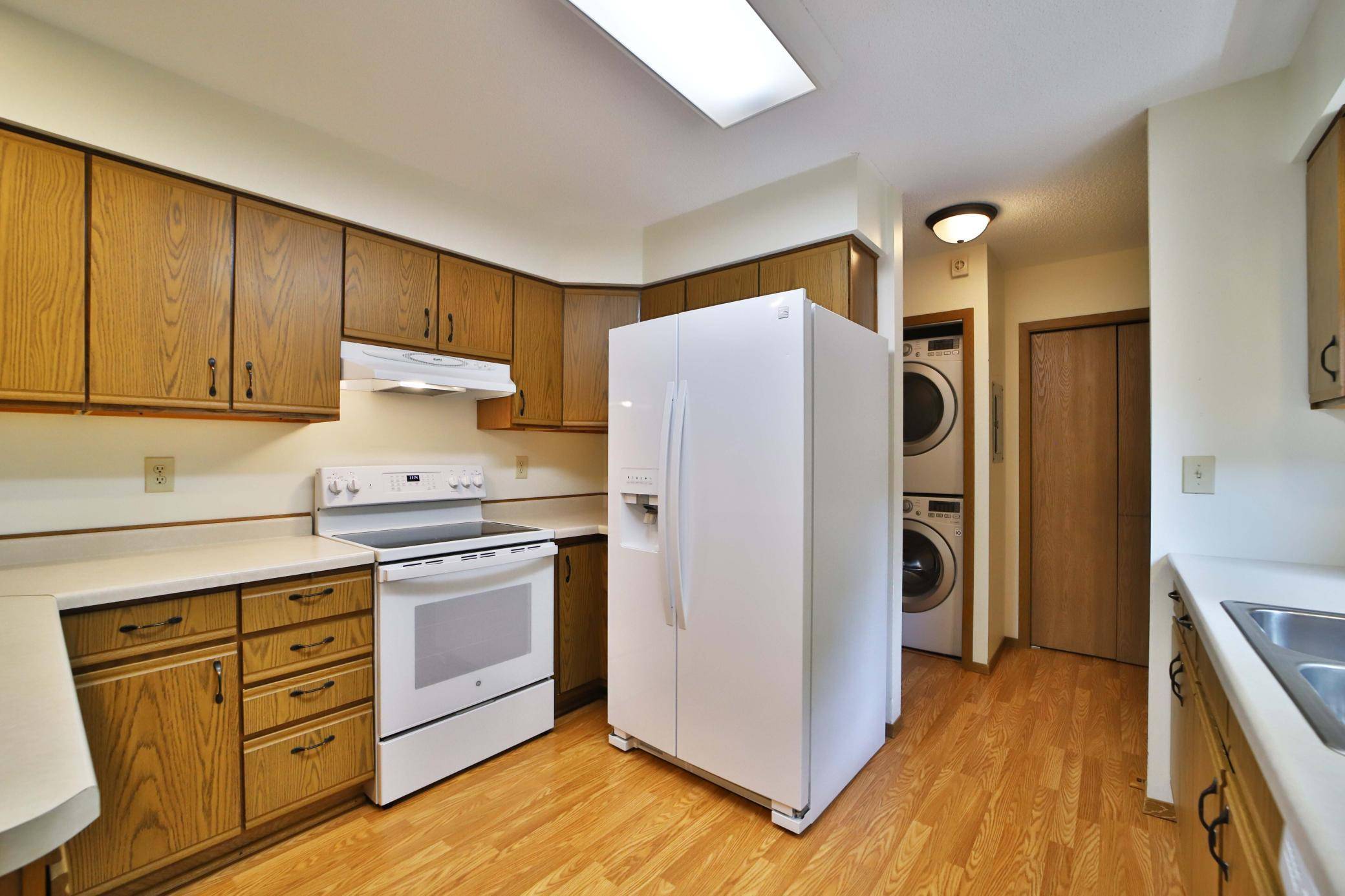 Brainerd, MN 56401,2220 Spruce DR #1
