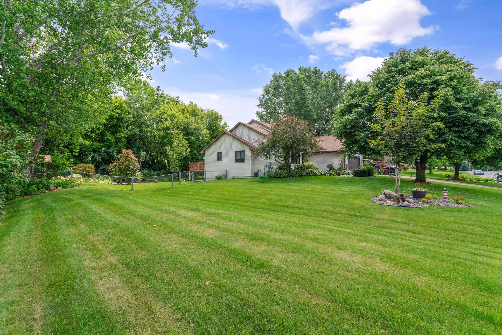 Rogers, MN 55374,13298 Oakwood DR