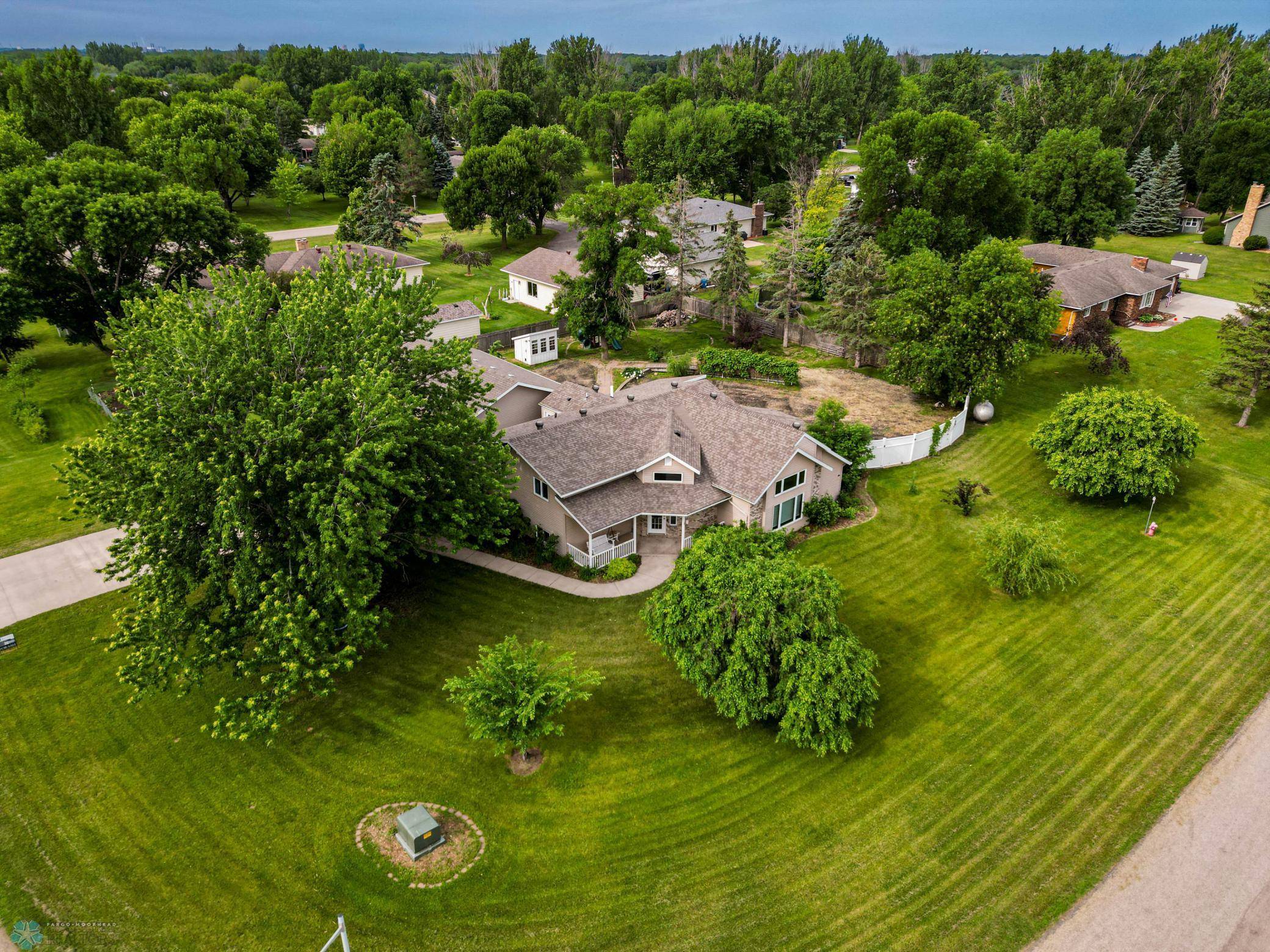 Moorhead, MN 56560,1909 56th AVE N