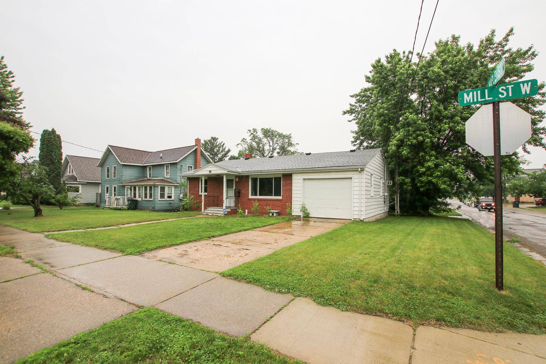 Paynesville, MN 56362,523 W Mill ST