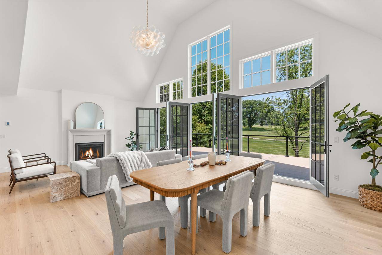 Edina, MN 55436,4603 Merilane AVE
