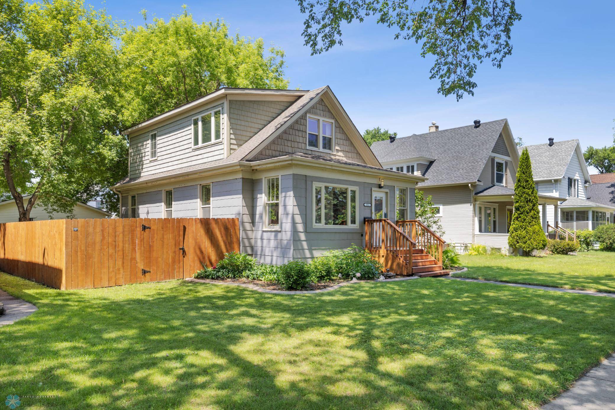 Fargo, ND 58102,1016 4th ST N