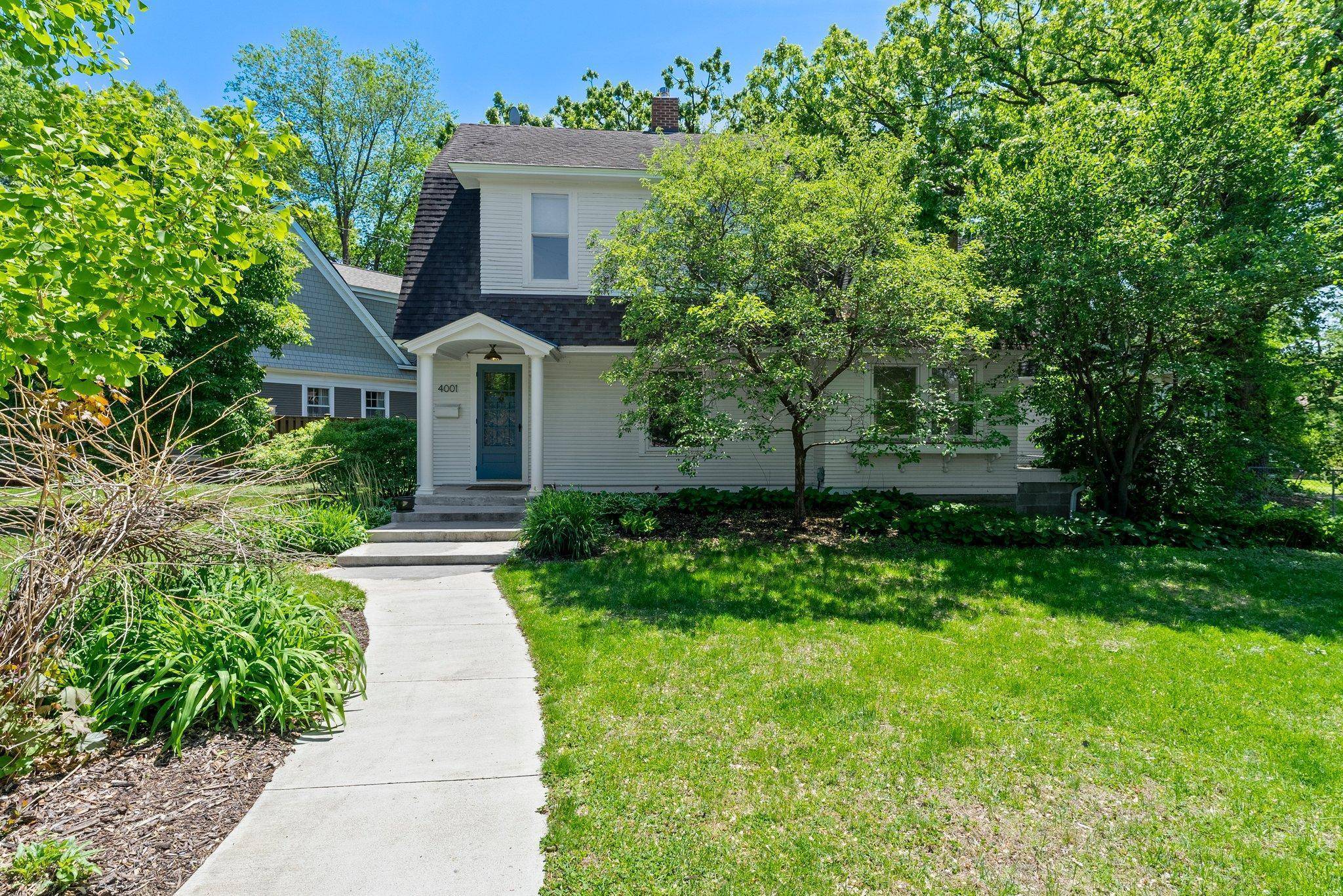 Minneapolis, MN 55410,4001 Sheridan AVE S