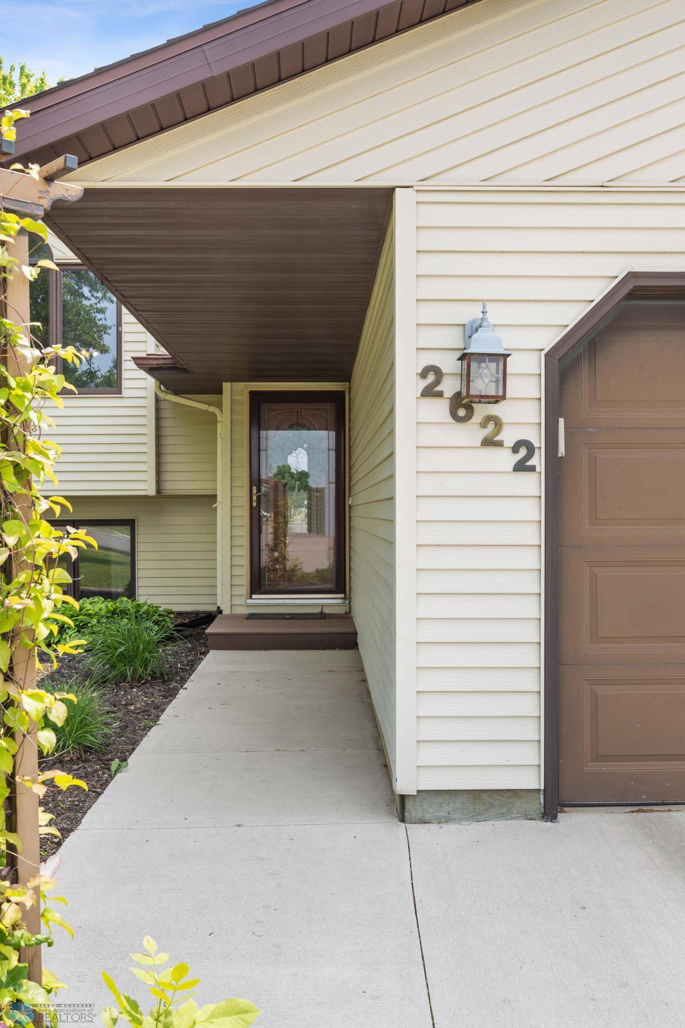 Fargo, ND 58104,2622 33rd AVE S