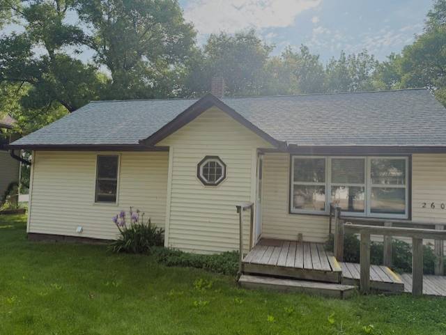Balaton, MN 56115,260 Maple ST N