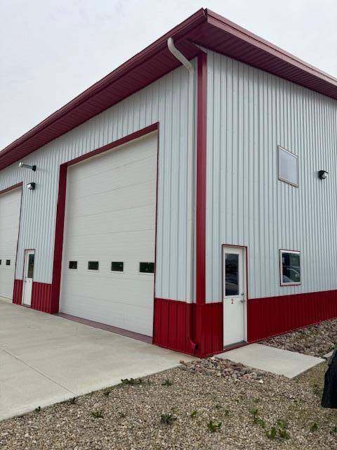 Fairmont, MN 56031,872 State Highway 15 #2,3,4,5,6