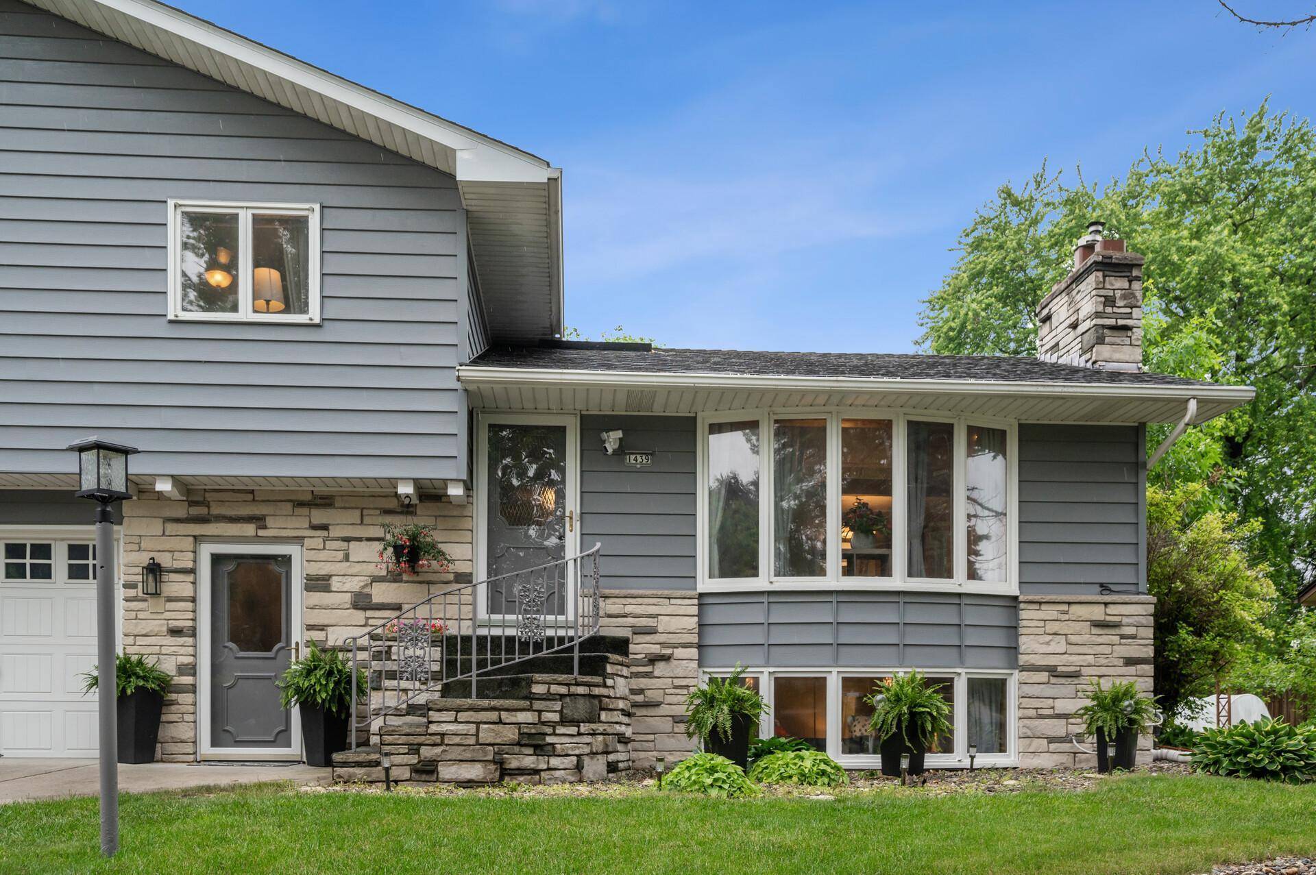 New Brighton, MN 55112,1439 7th ST SW