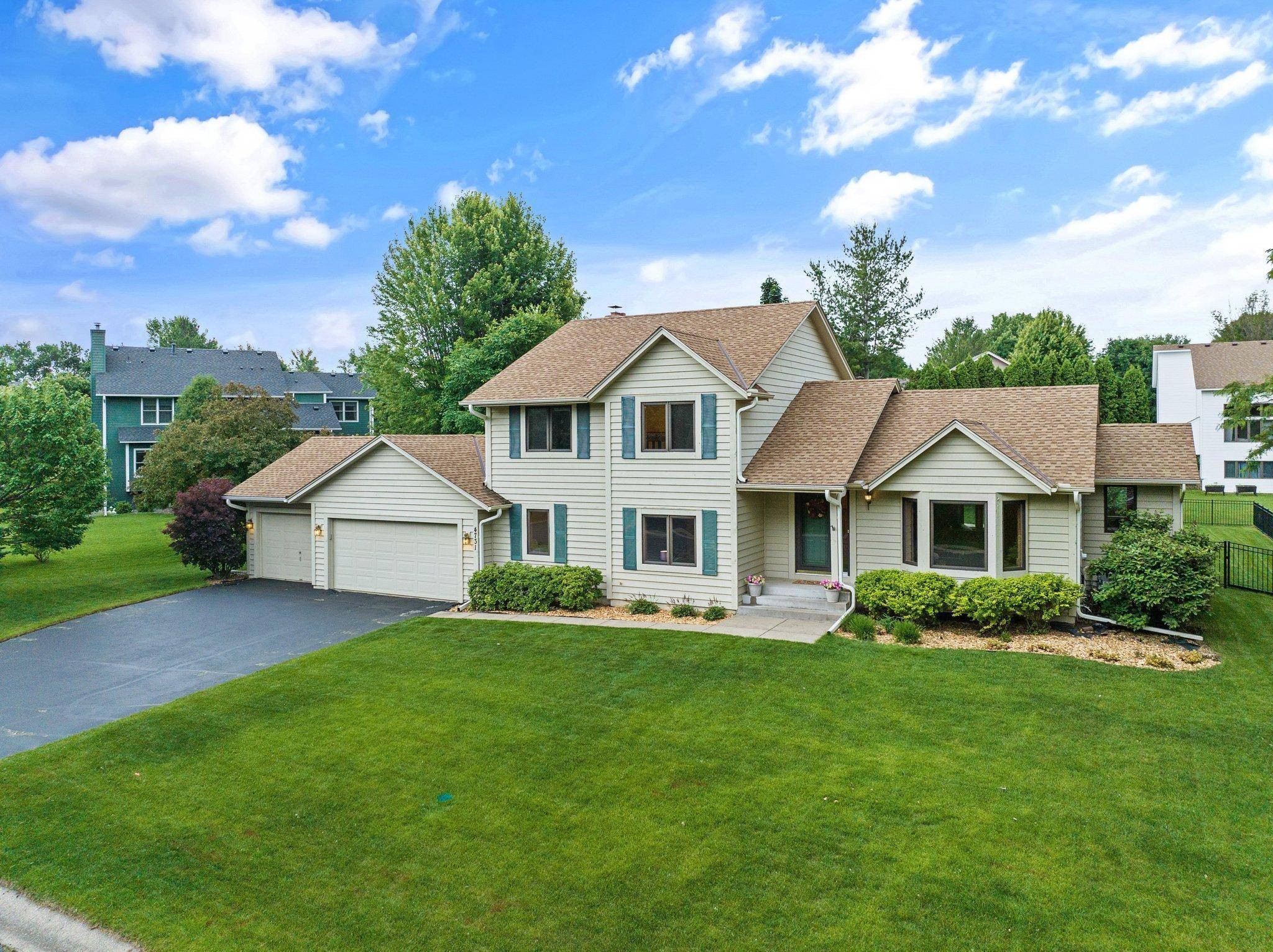 Eagan, MN 55123,4731 Hazeltine LN