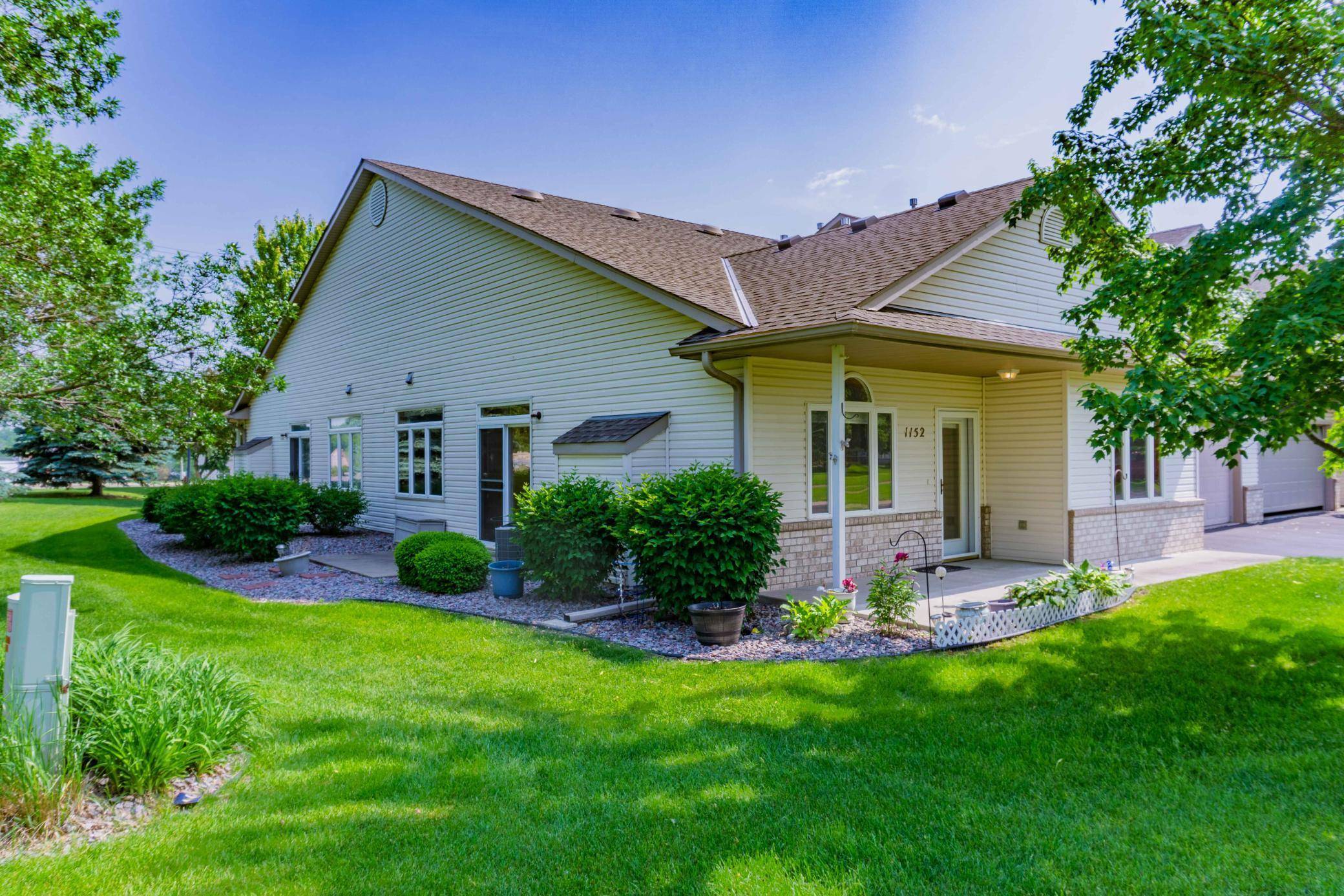 Chaska, MN 55318,1152 Crystal PL W