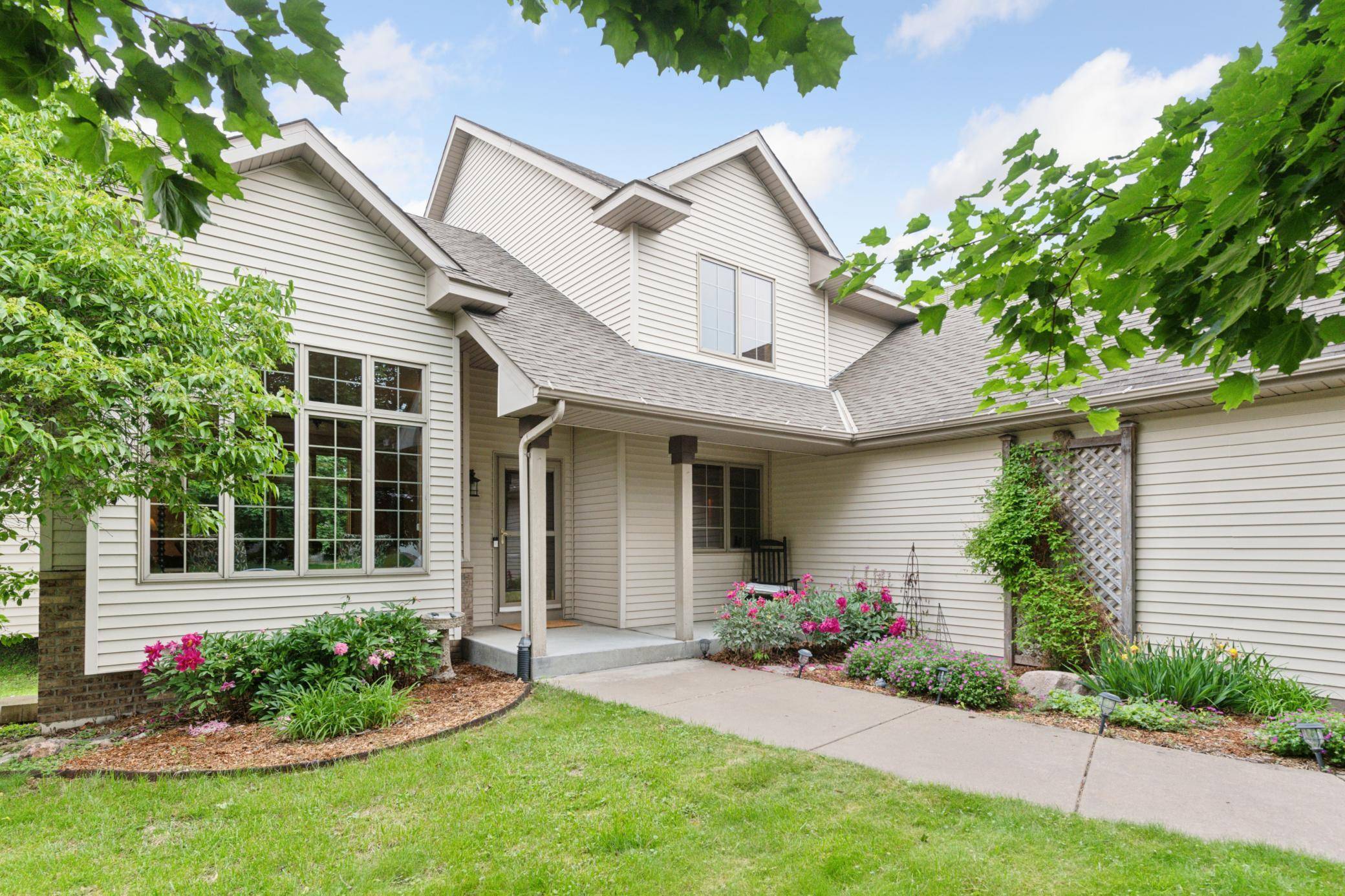 Maple Grove, MN 55369,9534 Kirkwood WAY N