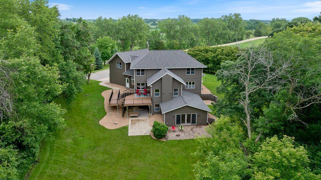 Paynesville, MN 56362,18505 210th AVE NE