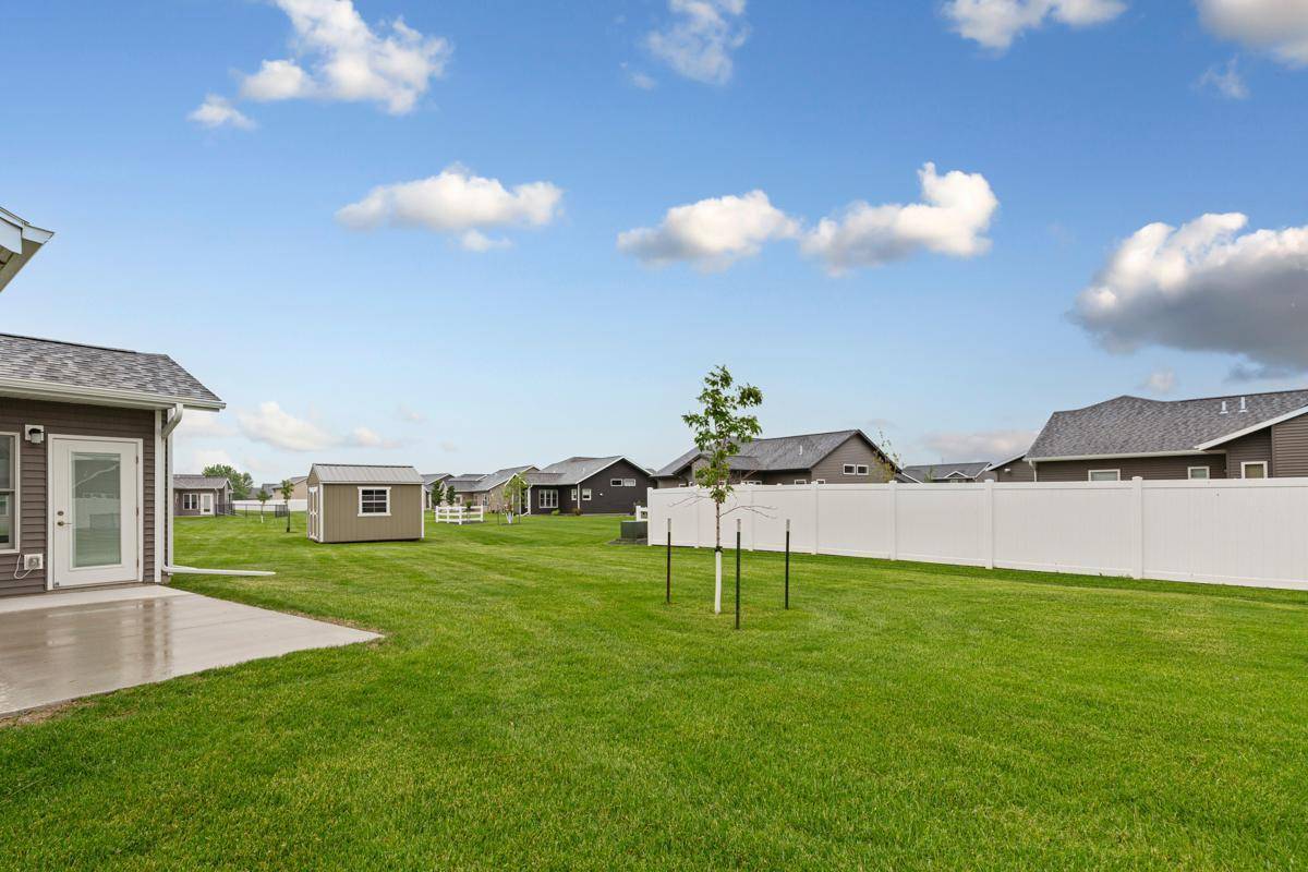 Owatonna, MN 55060,755 Escalade LN SE