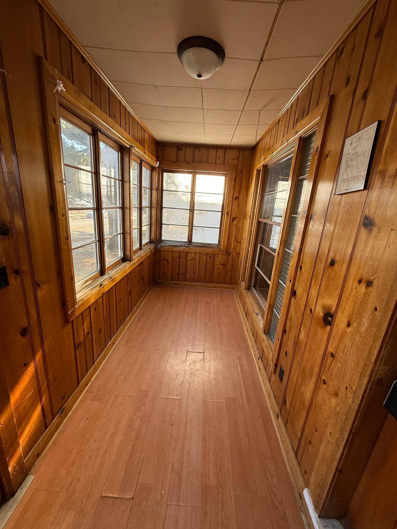 Albert Lea, MN 56007,611 Ulstad AVE