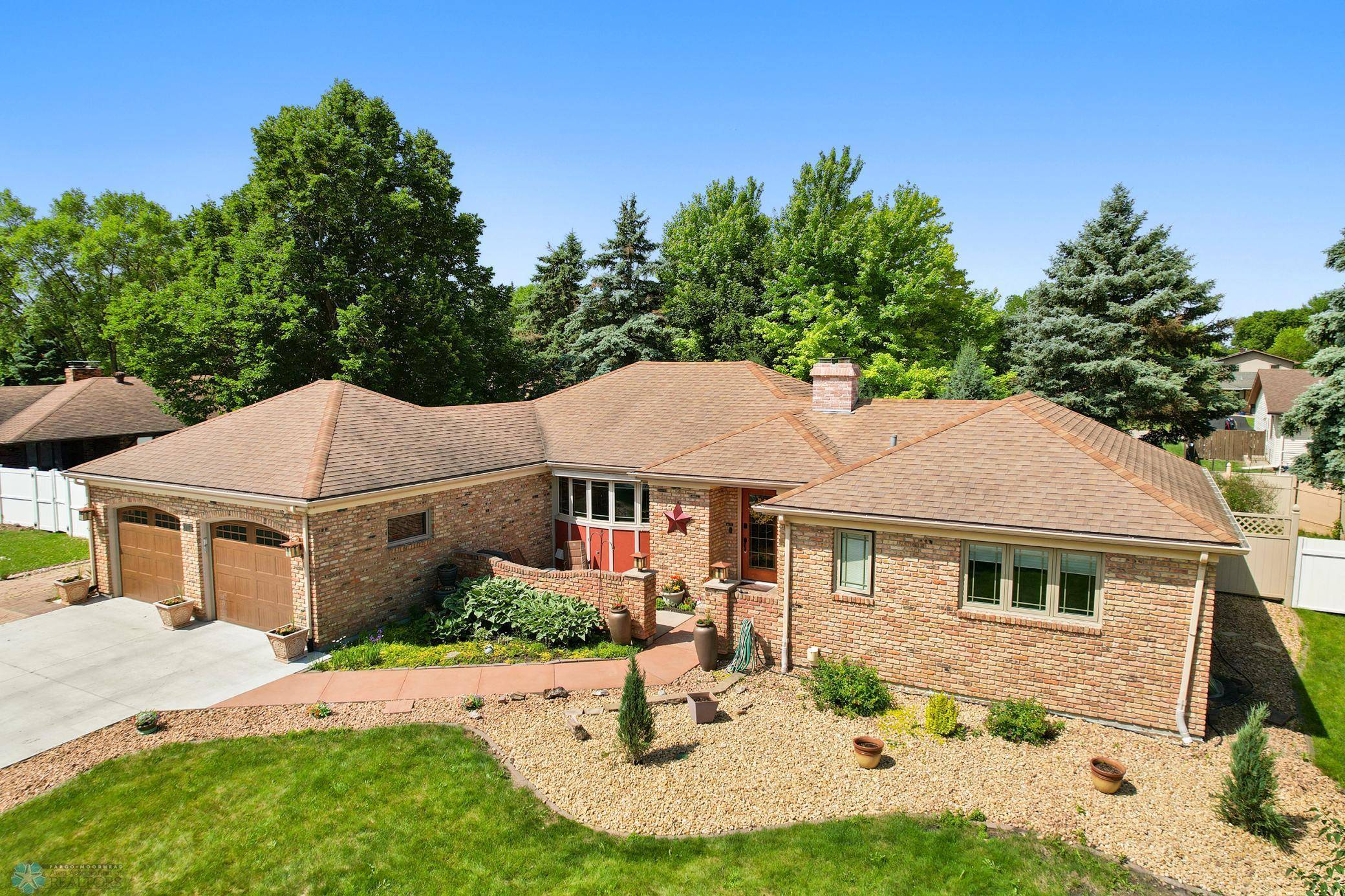 Moorhead, MN 56560,110 37th AVE S