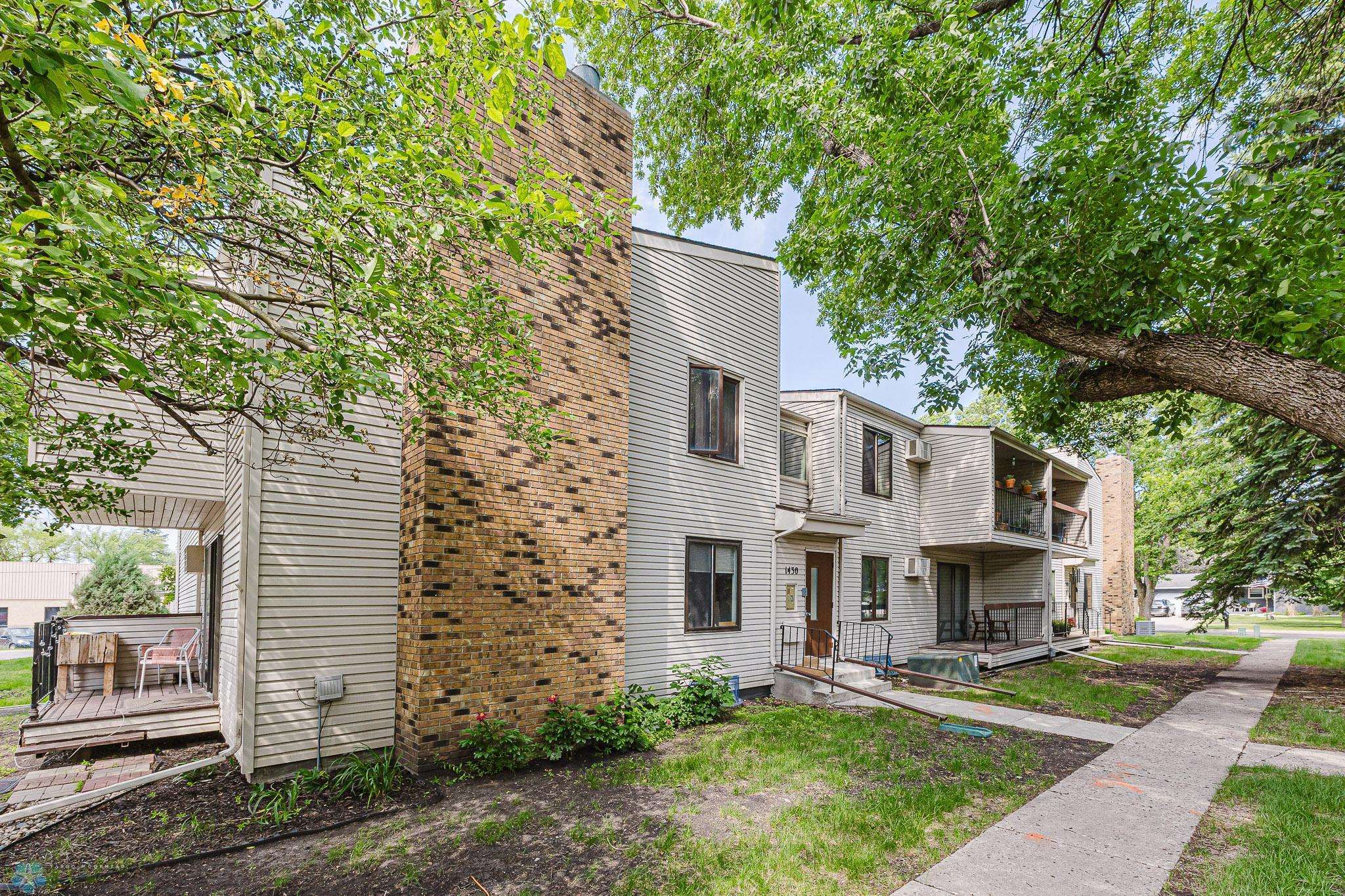 Fargo, ND 58102,1430 5th ST N #104