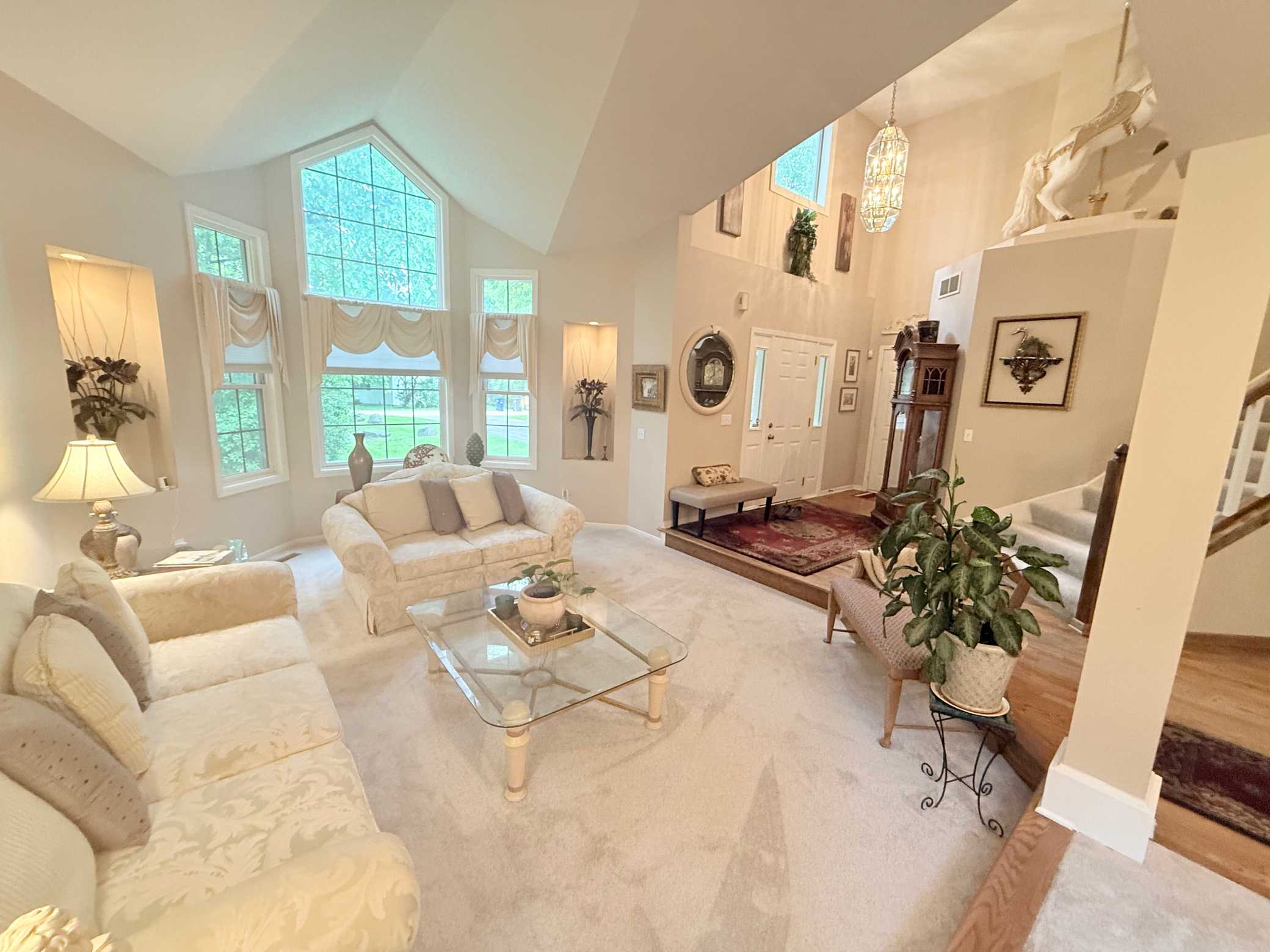 Saint Paul, MN 55119,2228 Douglynn LN