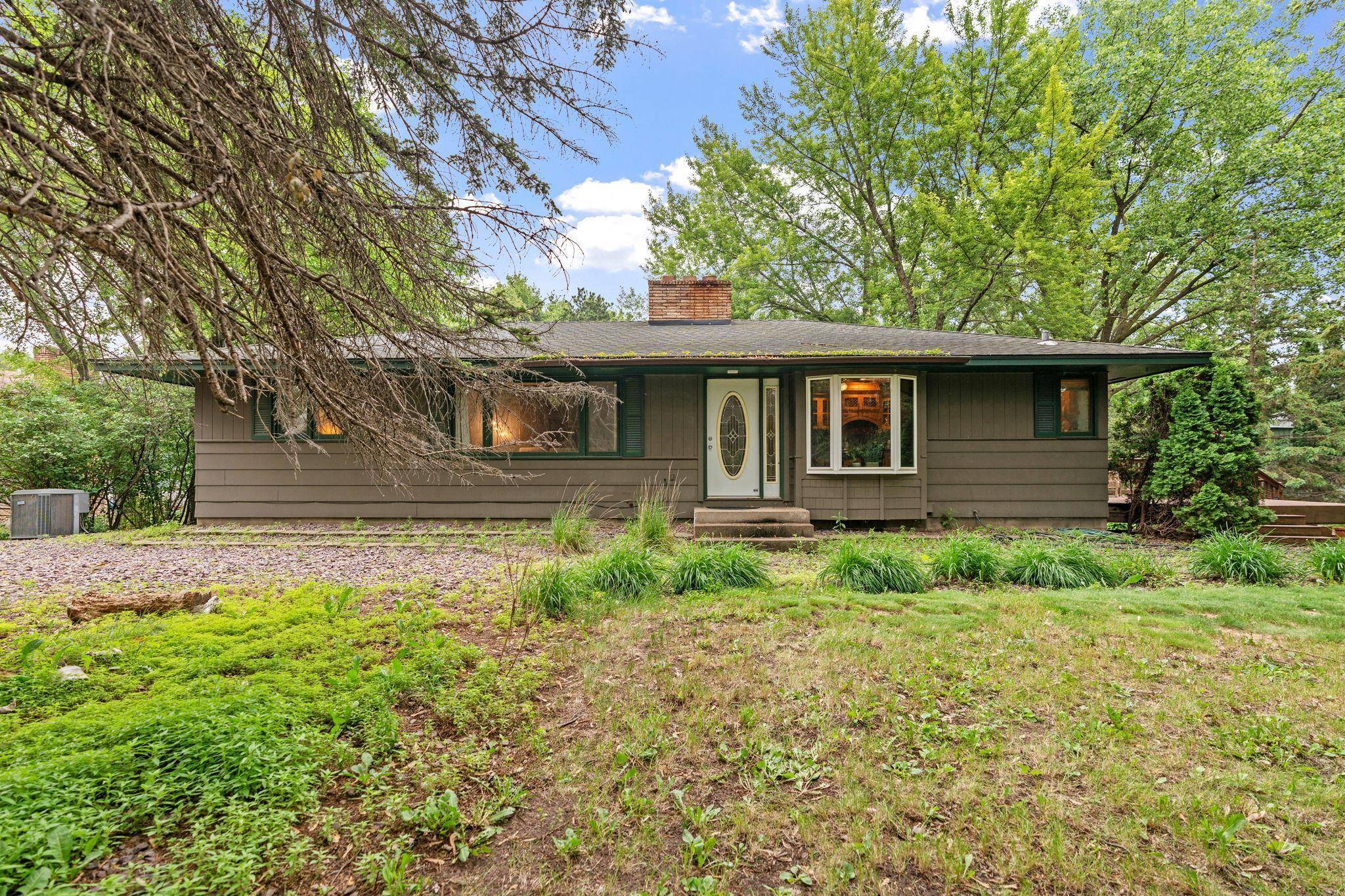 Brooklyn Park, MN 55444,7924 W River RD
