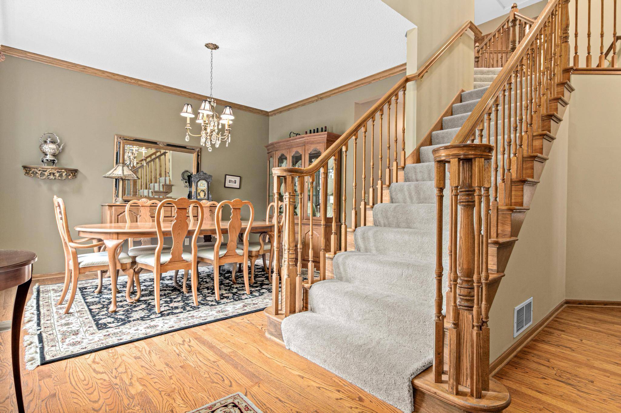 Mendota Heights, MN 55120,2535 Haverton RD