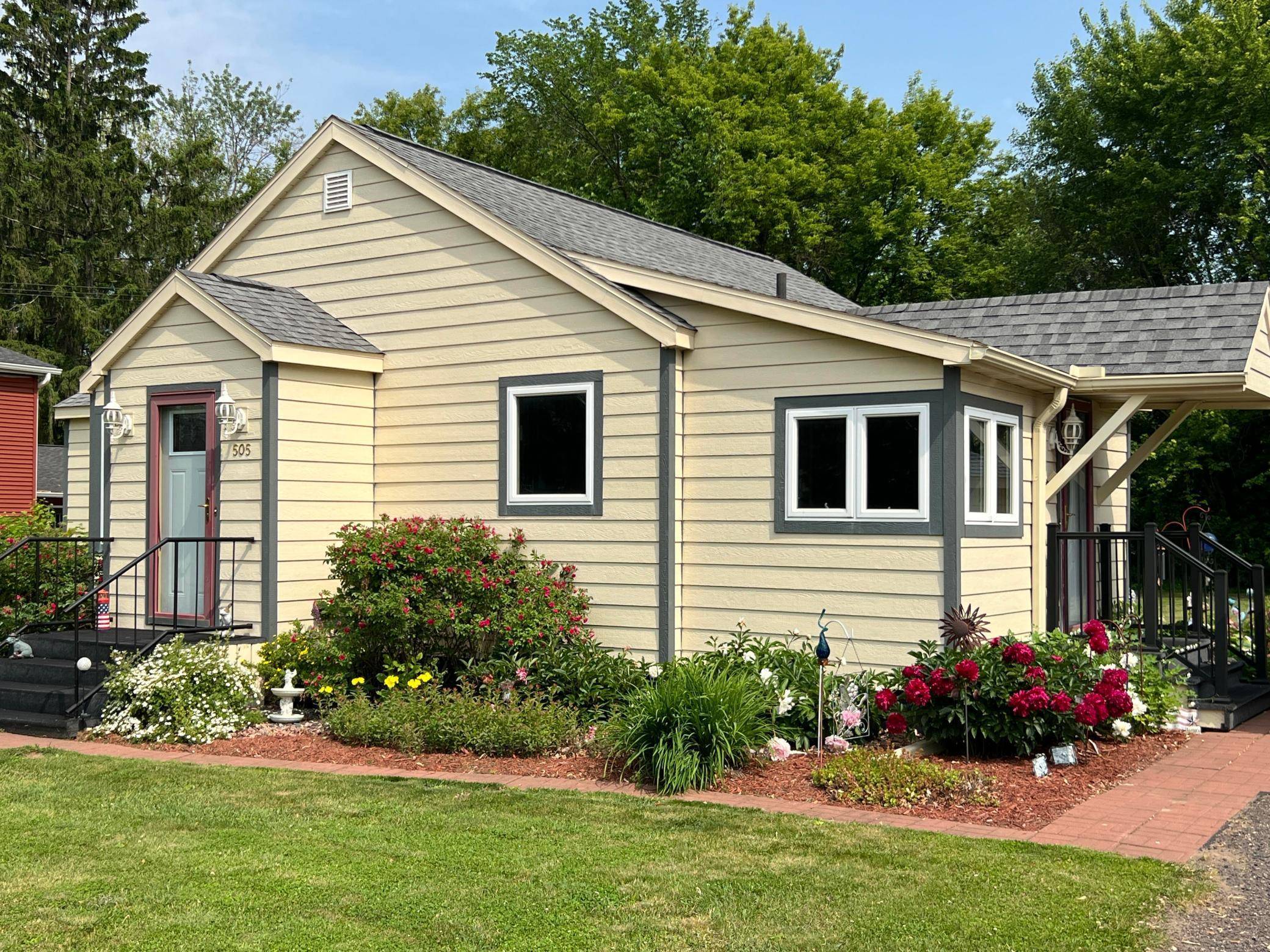 Cameron, WI 54822,505 W Poplar AVE