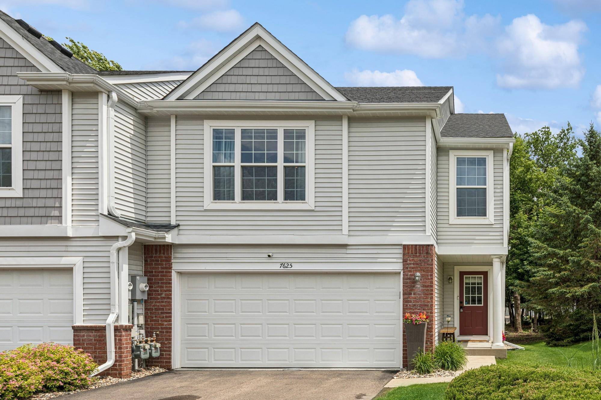 Chanhassen, MN 55317,7625 Century CT