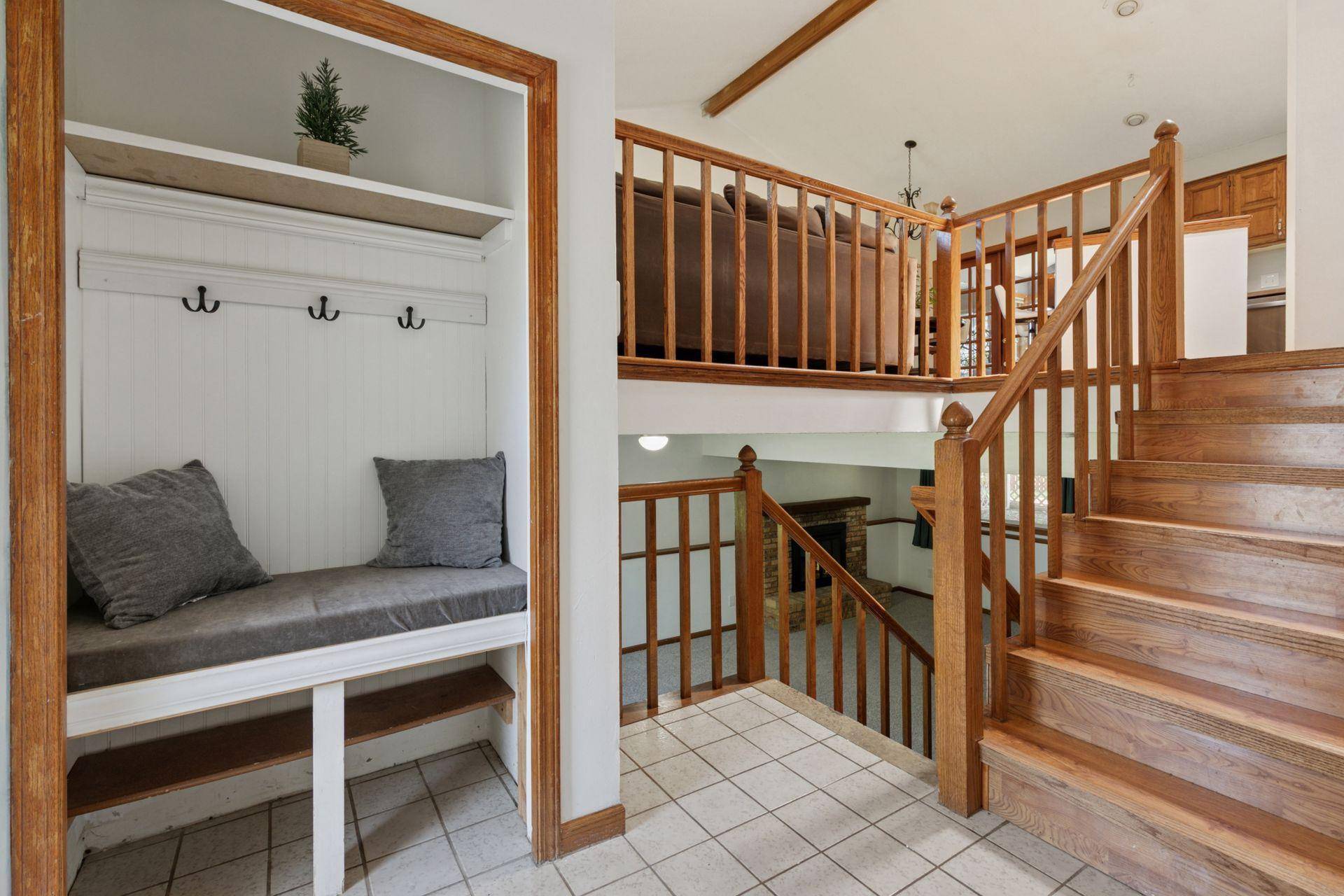 Burnsville, MN 55306,2828 Westcliffe DR