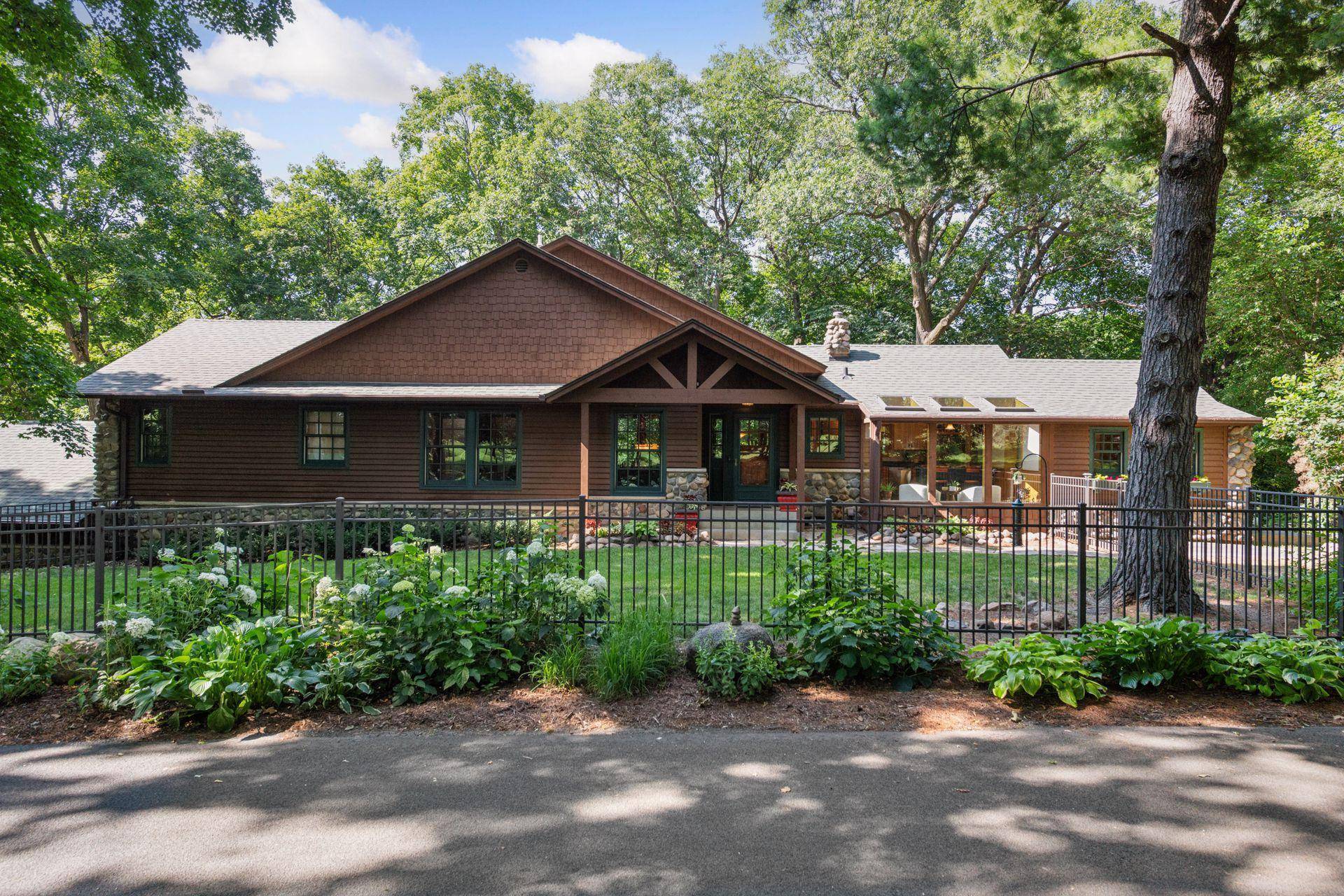 Woodland, MN 55391,17520 Blaine AVE