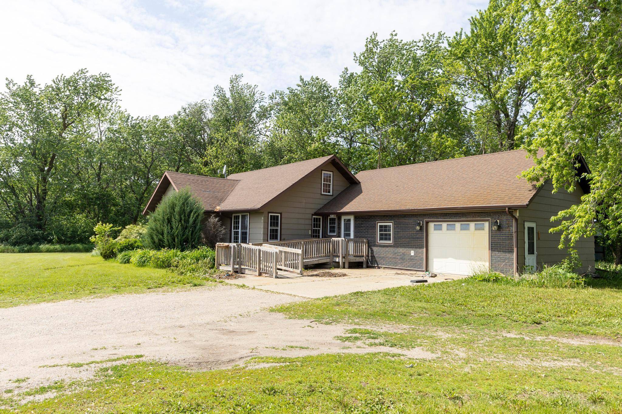 Knute Twp, MN 56556,24660 US Highway 2 SE