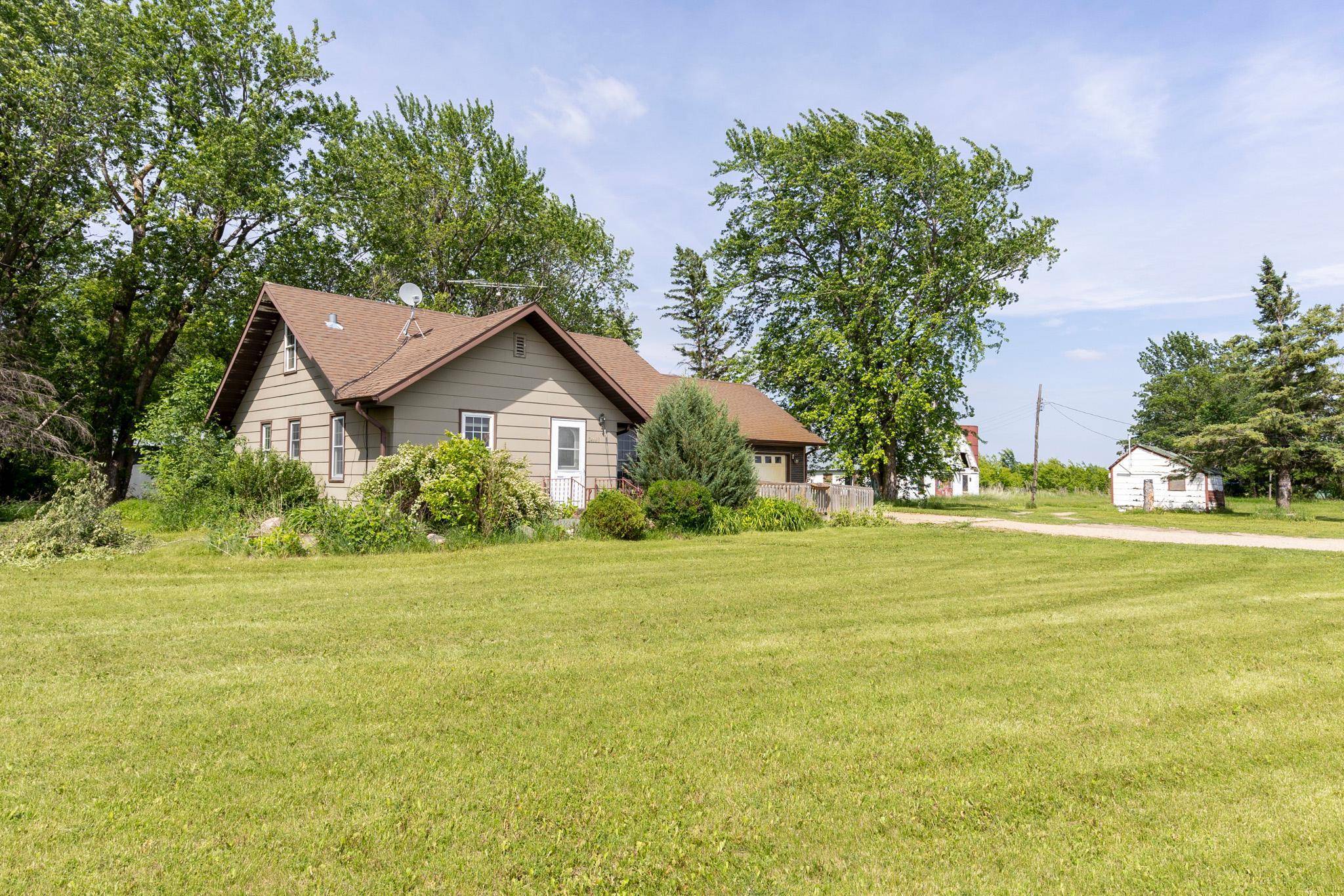 Knute Twp, MN 56556,24660 US Highway 2 SE