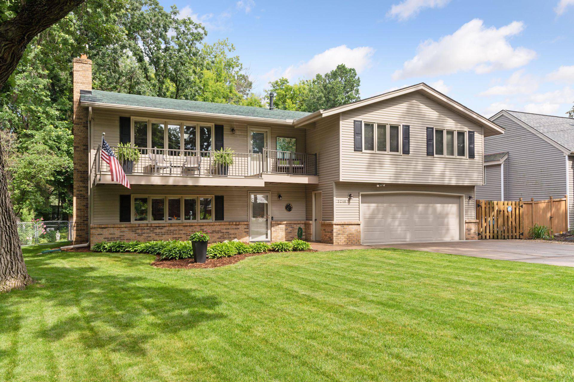 White Bear Twp, MN 55110,5246 Division AVE