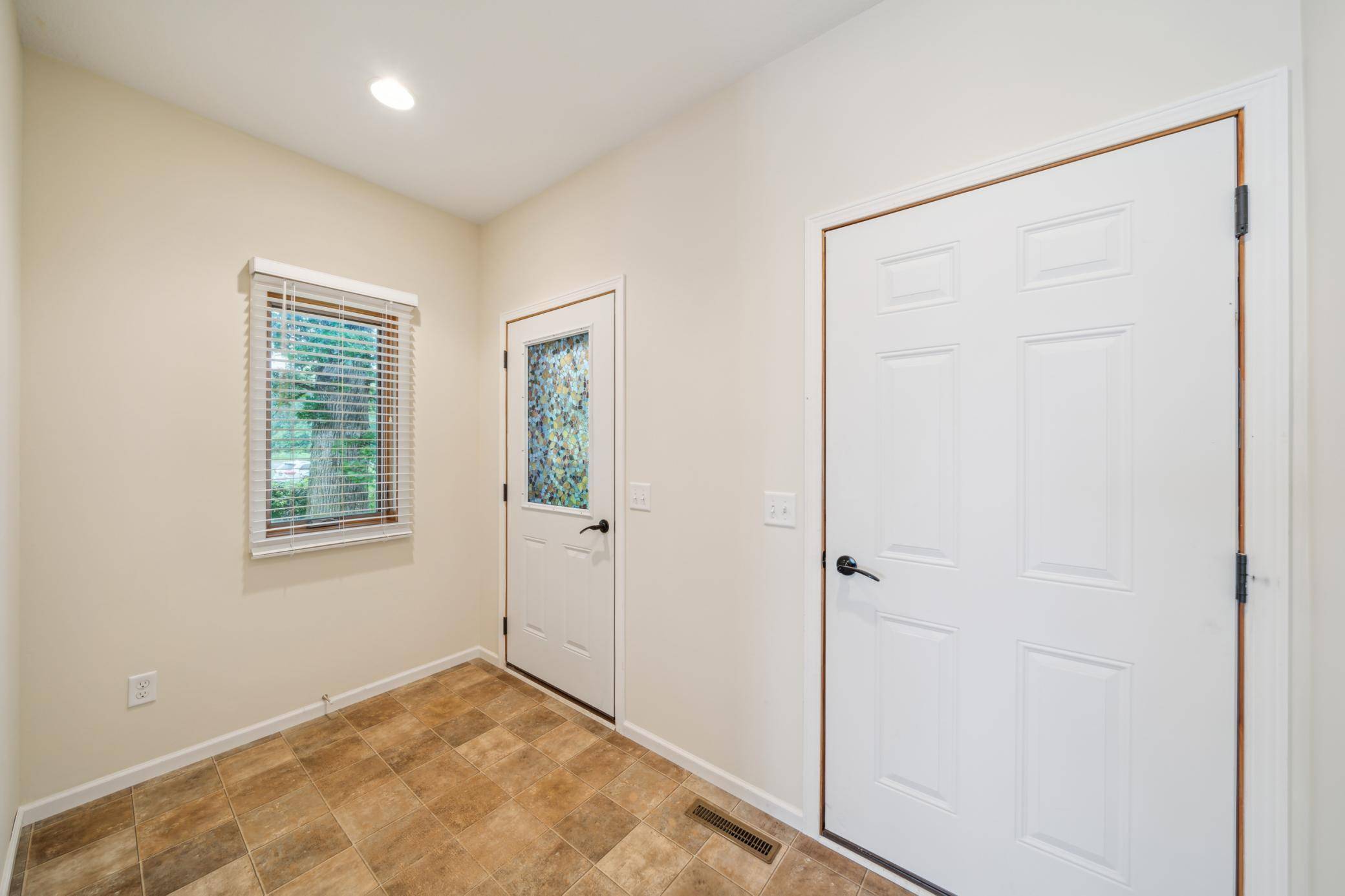 Chisago City, MN 55013,11758 Chisago BLVD