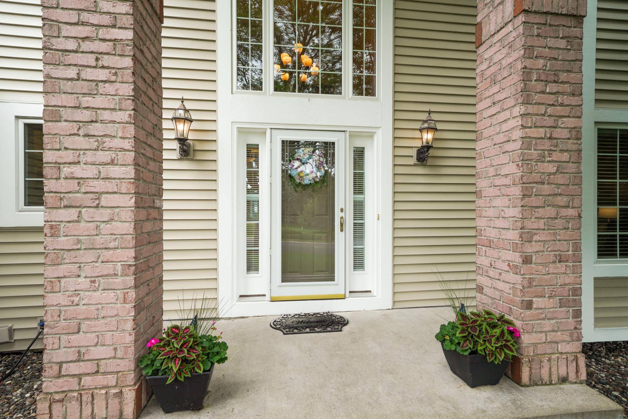 Eden Prairie, MN 55347,8017 Lismore CIR