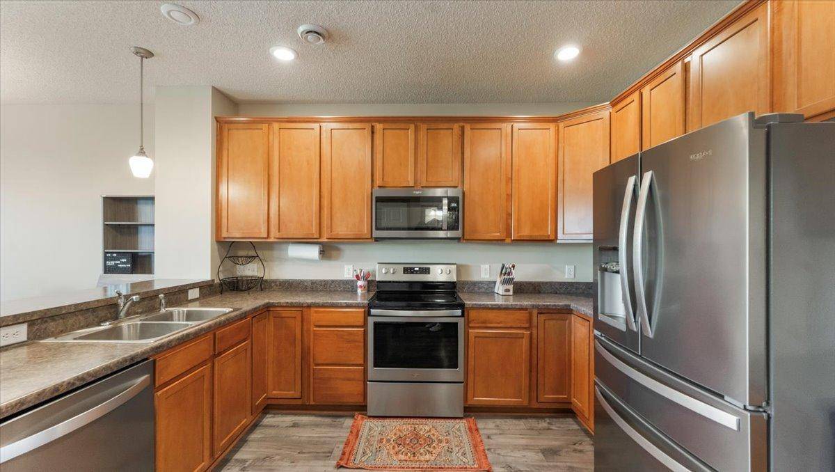 Elk River, MN 55330,10457 172nd LN NW
