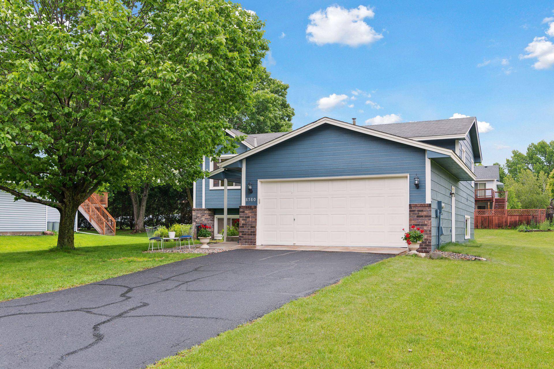 Chanhassen, MN 55317,8580 Chanhassen Hills DR S