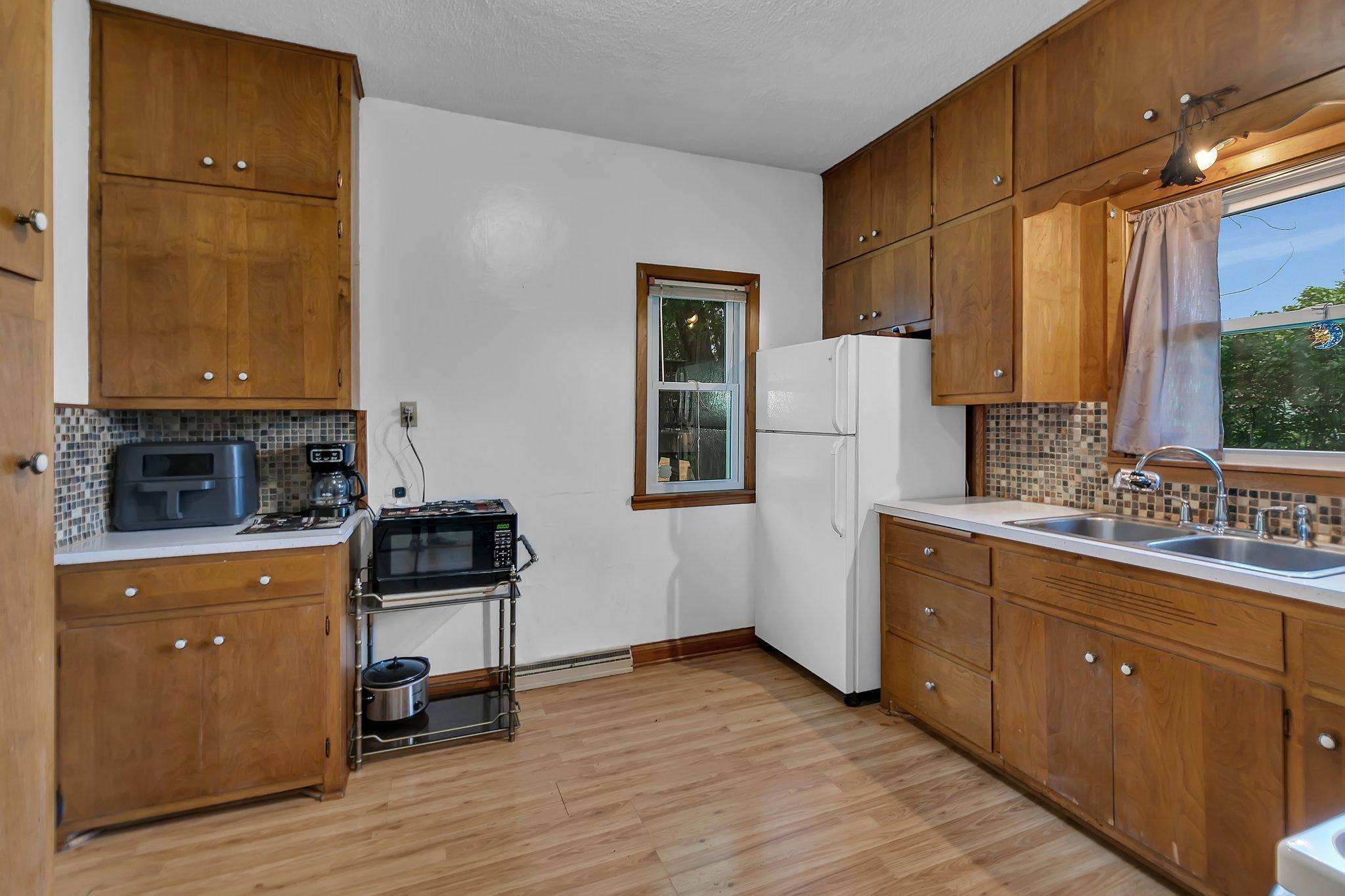Saint Cloud, MN 56303,212 31st AVE N