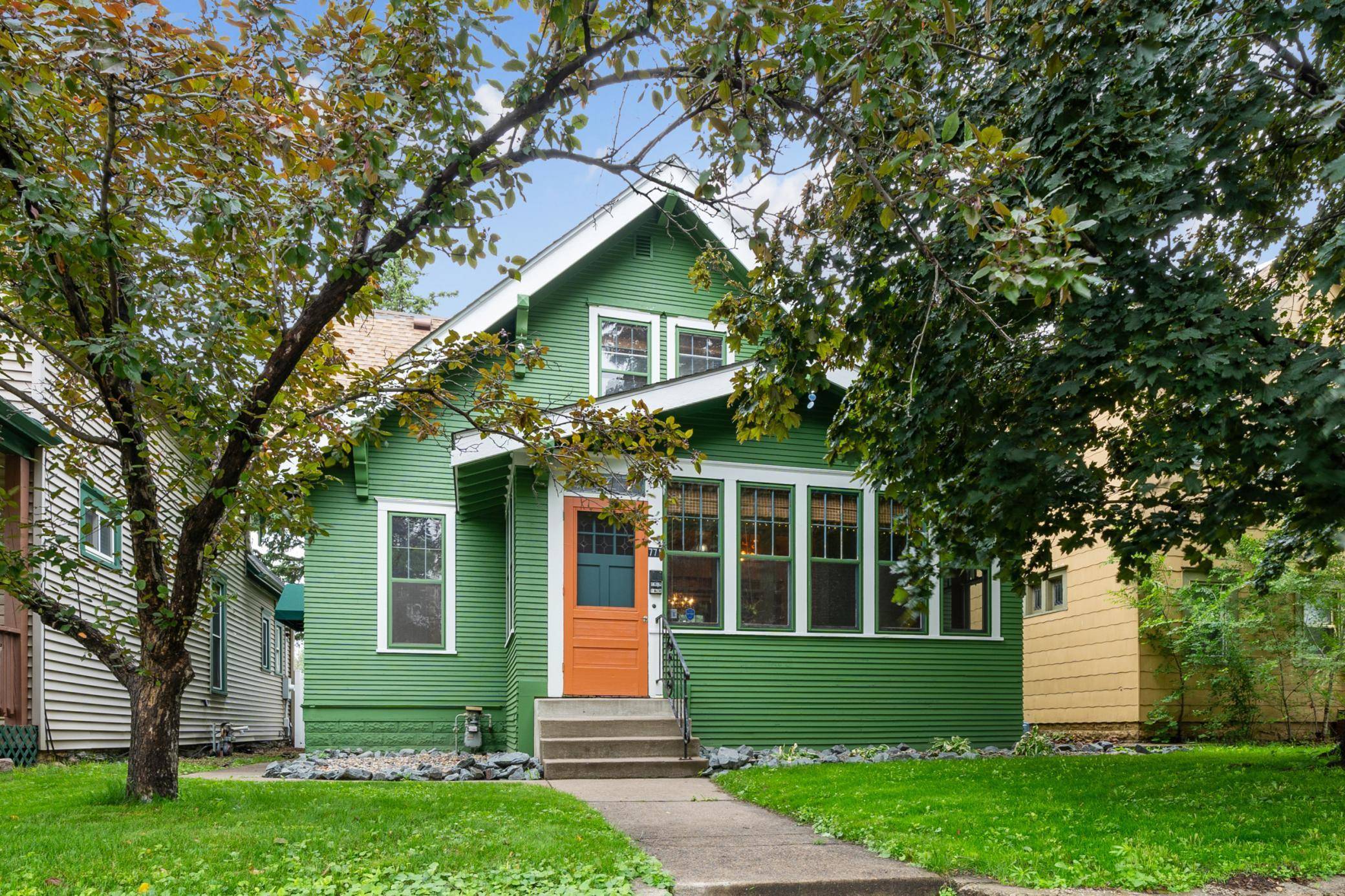 Saint Paul, MN 55106,771 Minnehaha AVE E