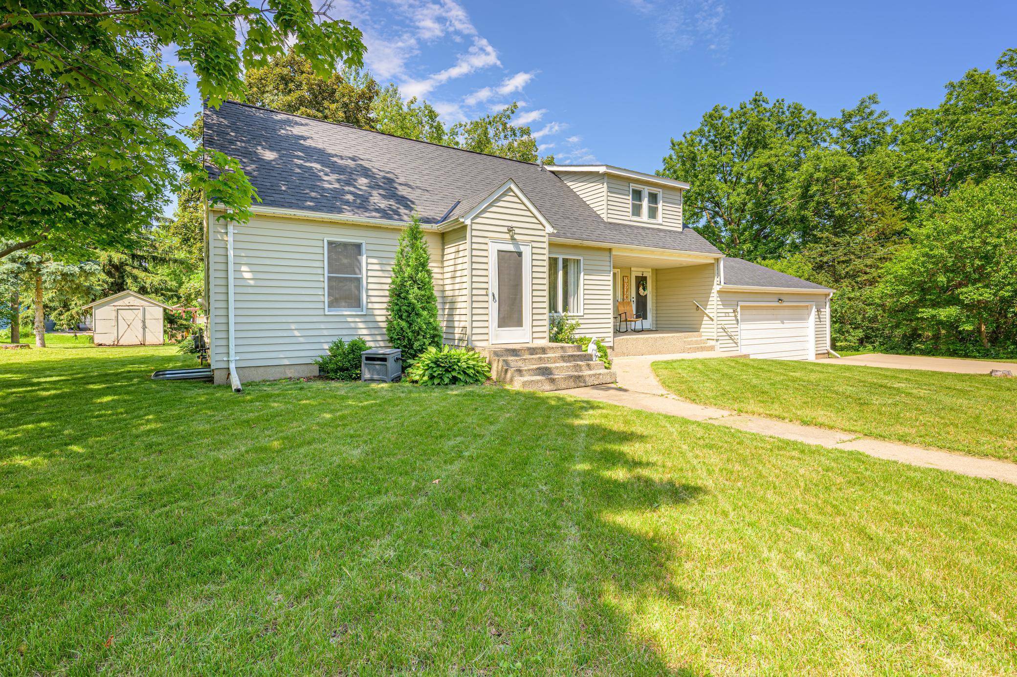 Cokato, MN 55321,575 Borg RD SE
